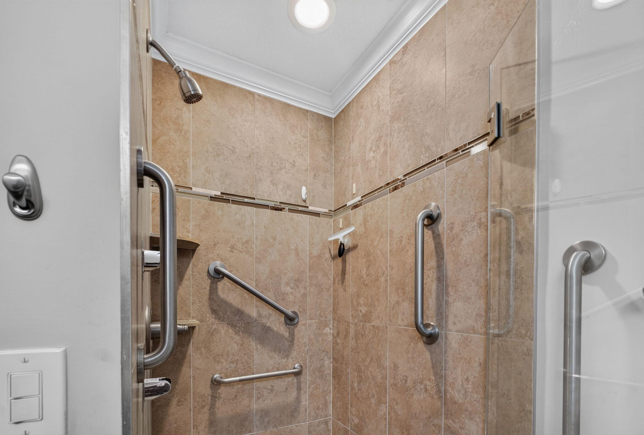 KINGS POINT NORMANDY CONDOS - Residential