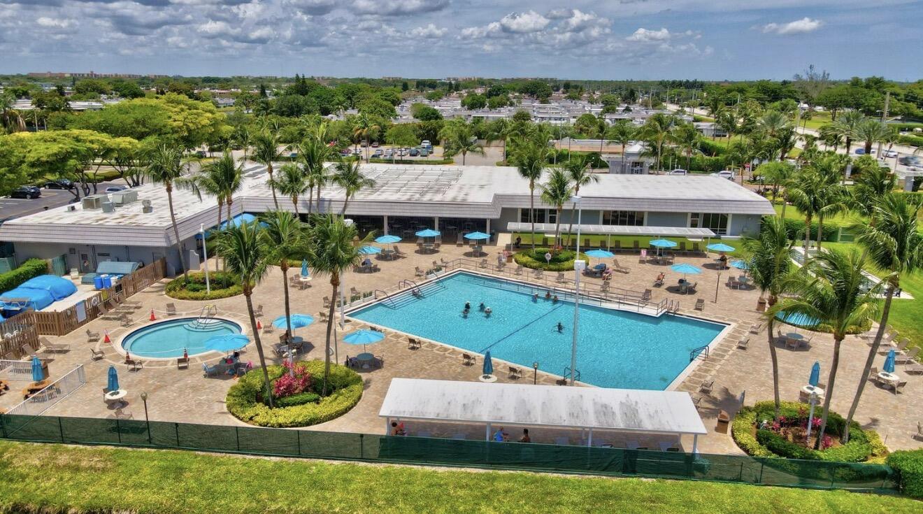 KINGS POINT NORMANDY CONDOS - Residential