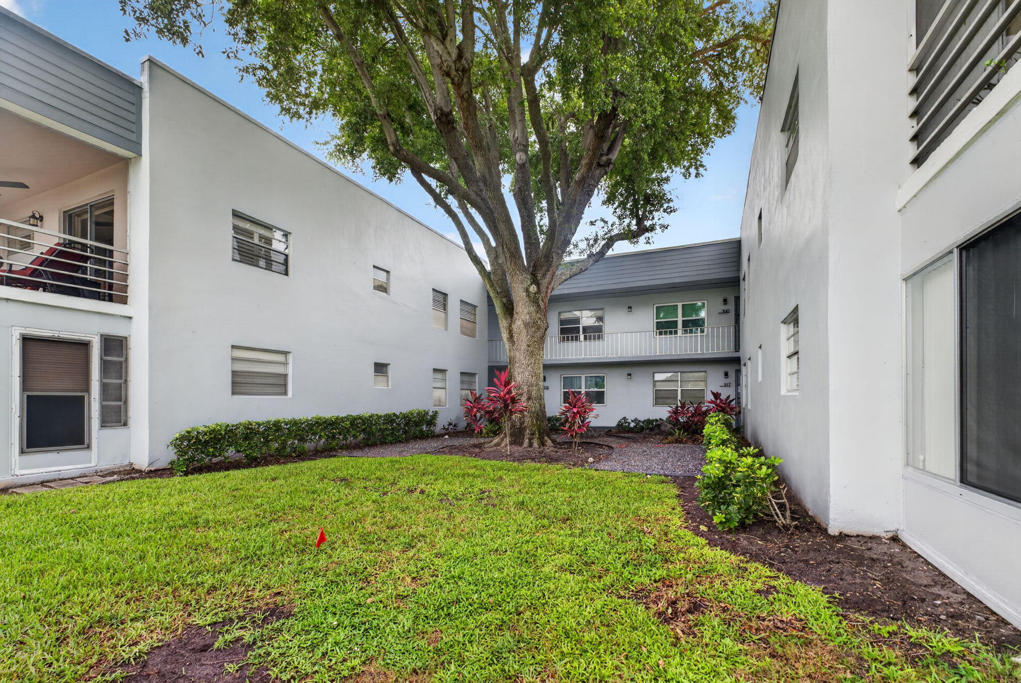 KINGS POINT NORMANDY CONDOS - Residential