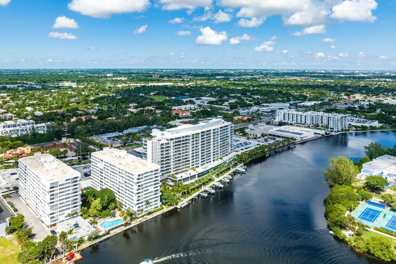 RIVA CONDOMINIUM - Residential