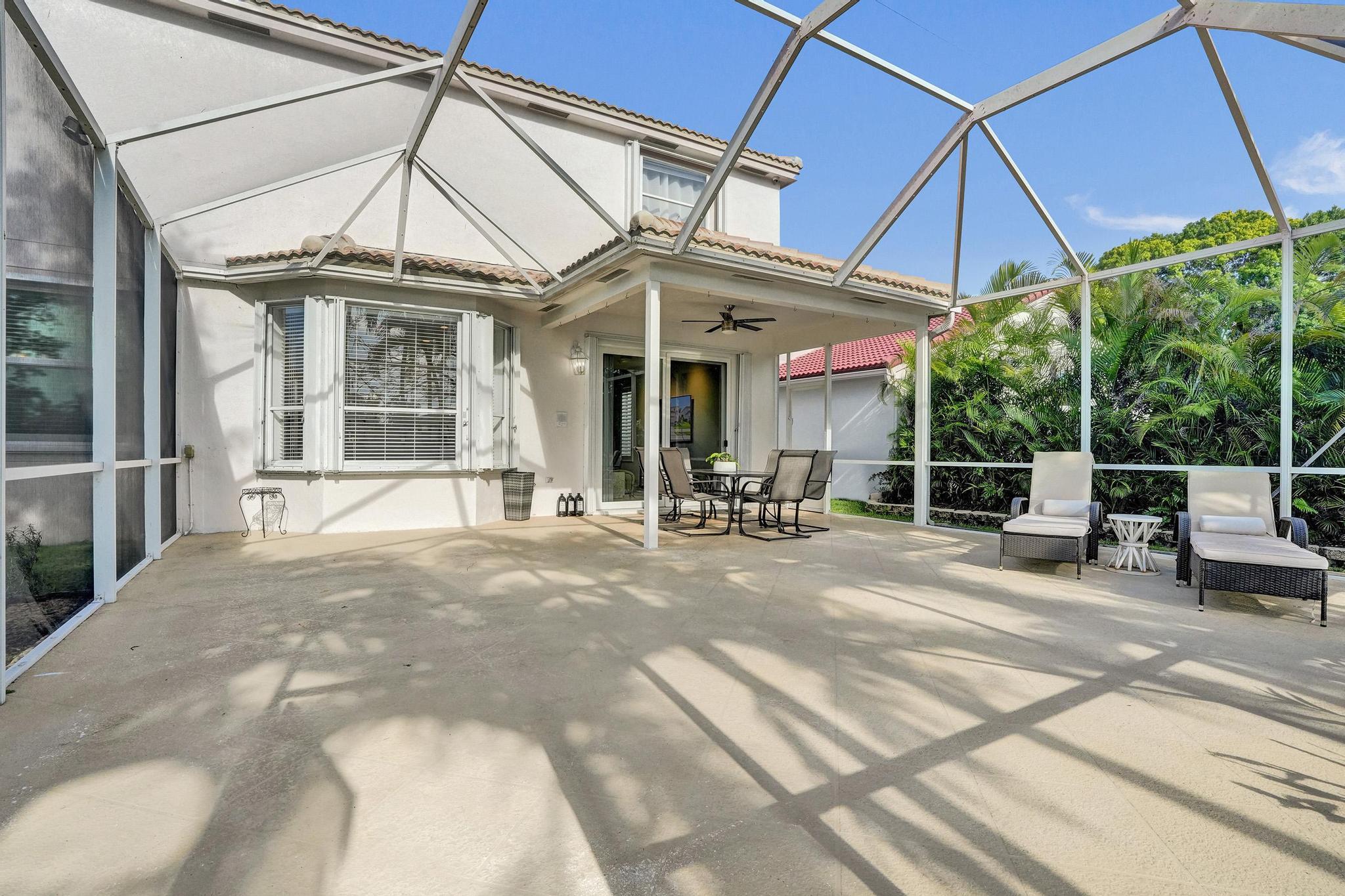 HOLIDAY SPRINGS EAST - Residential