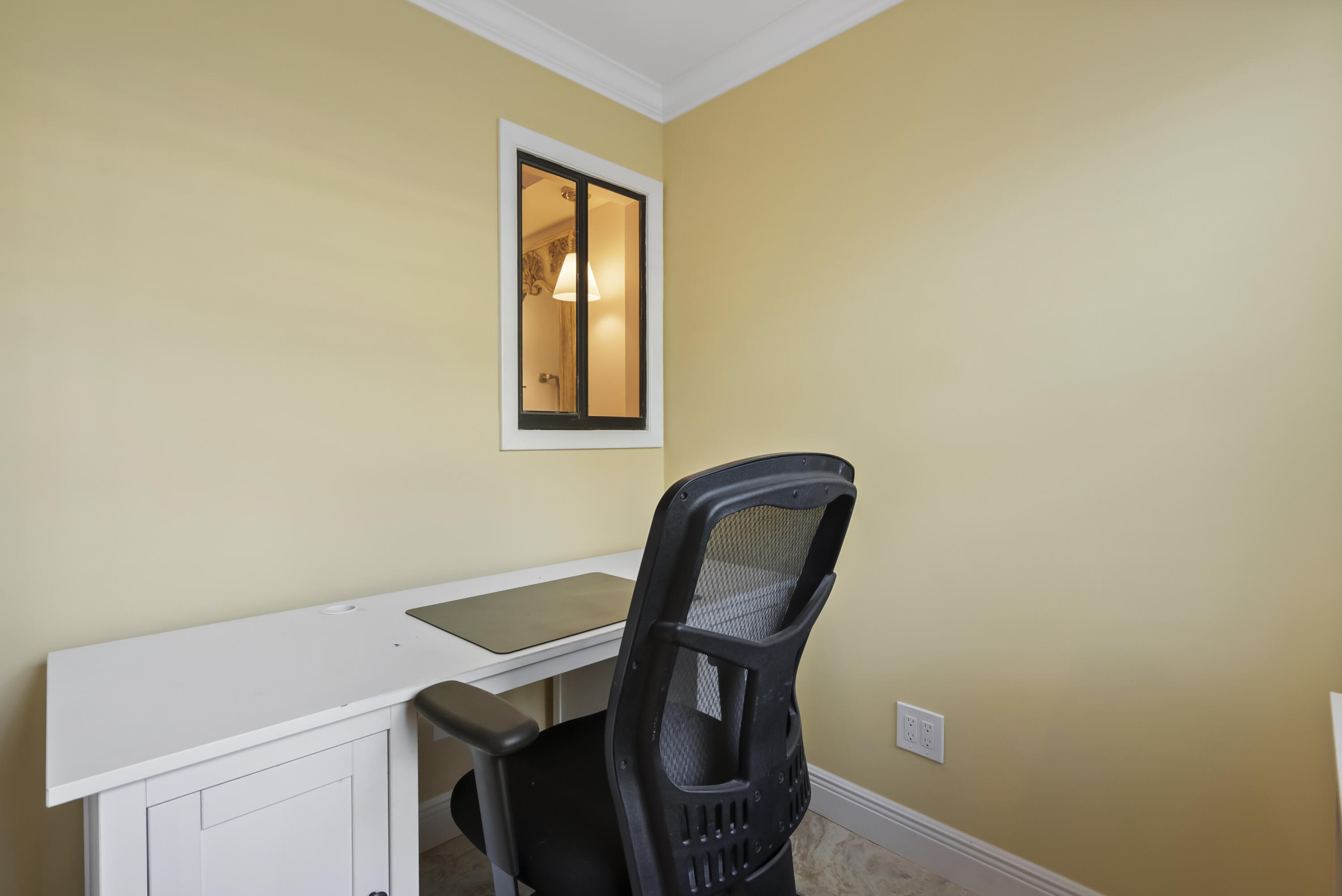 FOXCROSS IN MARINER SANDS - Residential