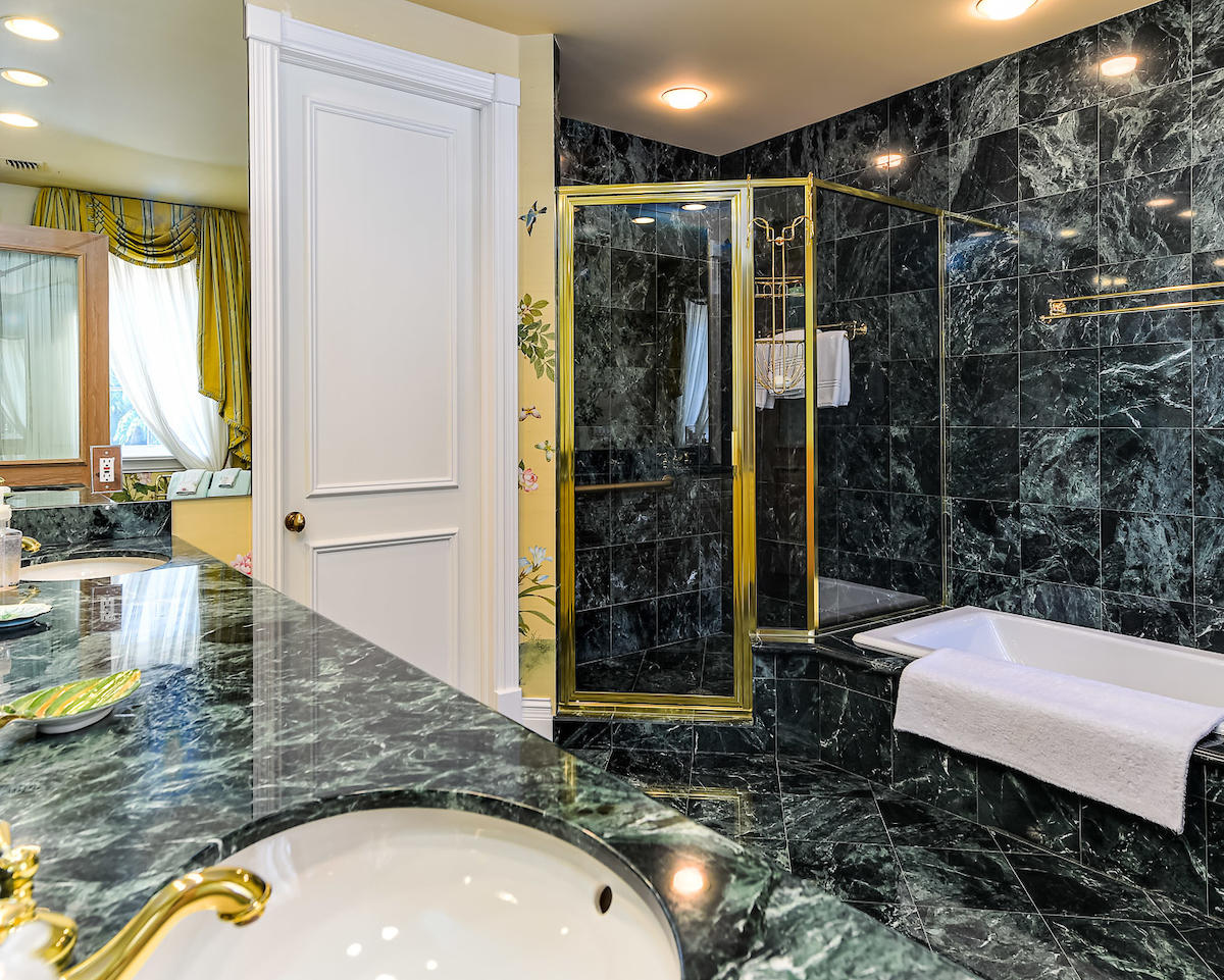 PHIPPS ESTATES - Residential