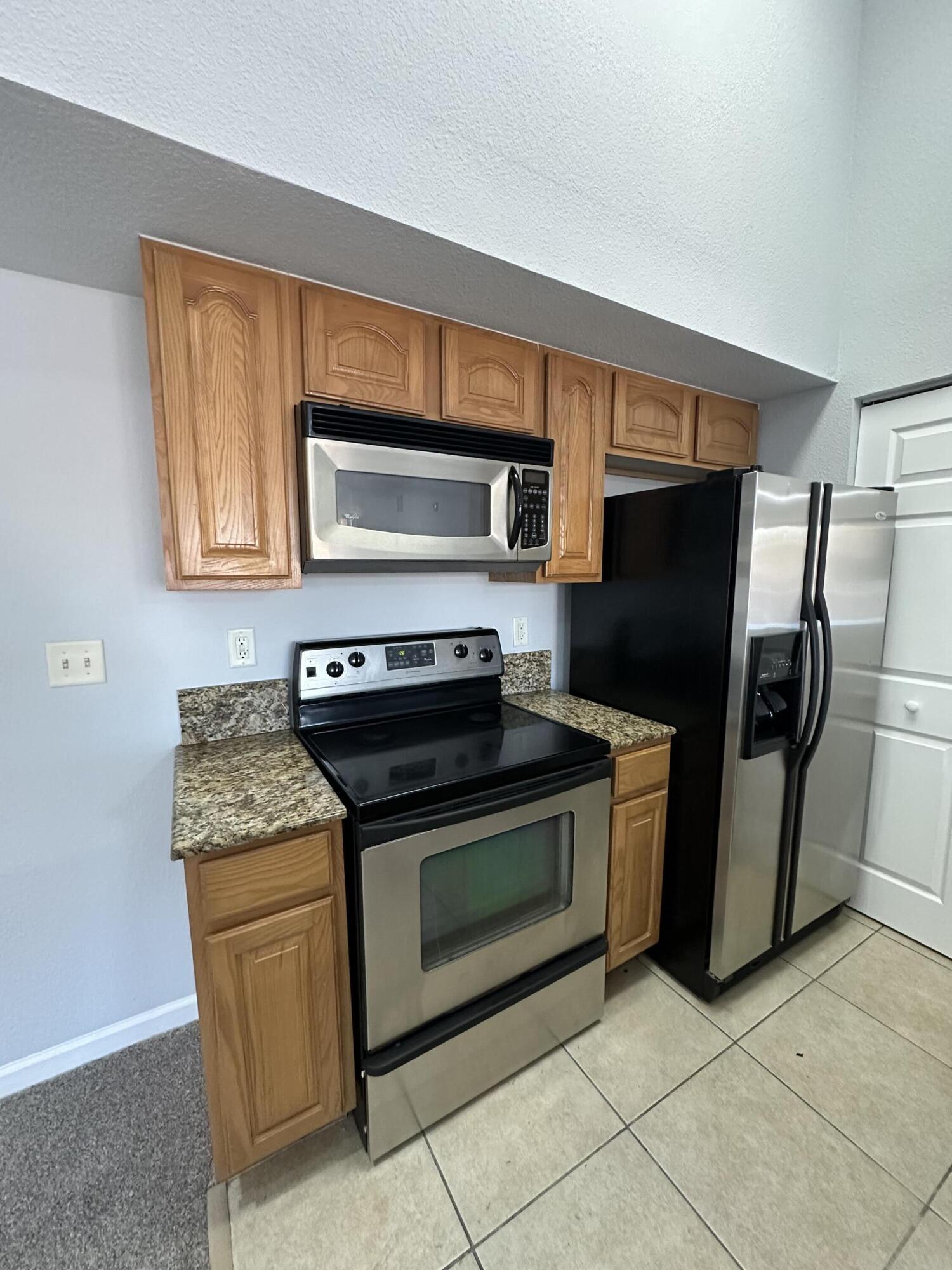THE CLUB AT ST LUCIE WEST, A CONDOMINIUM - Residential