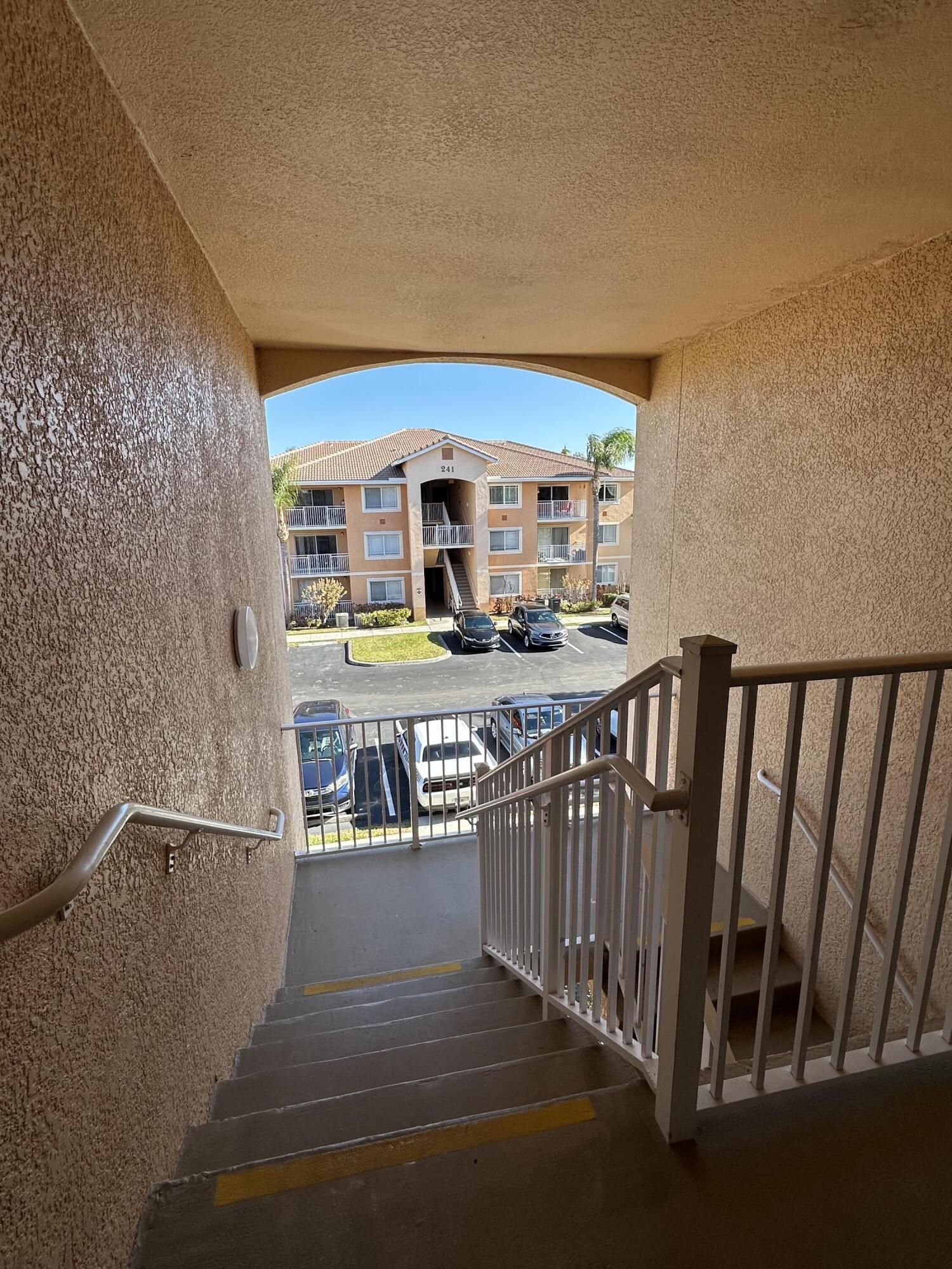 THE CLUB AT ST LUCIE WEST, A CONDOMINIUM - Residential
