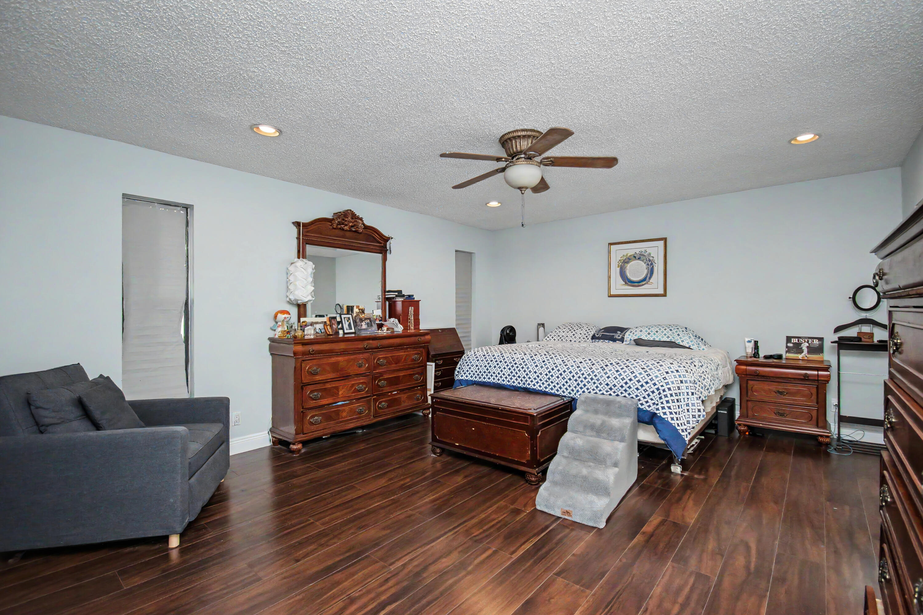 THORNHILL GREEN - Residential Lease
