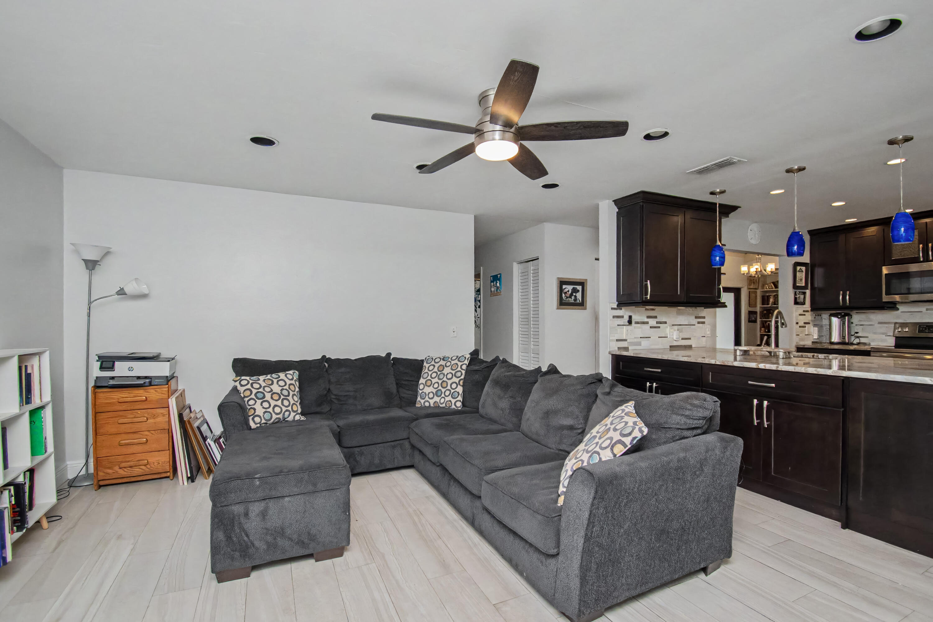THORNHILL GREEN - Residential Lease