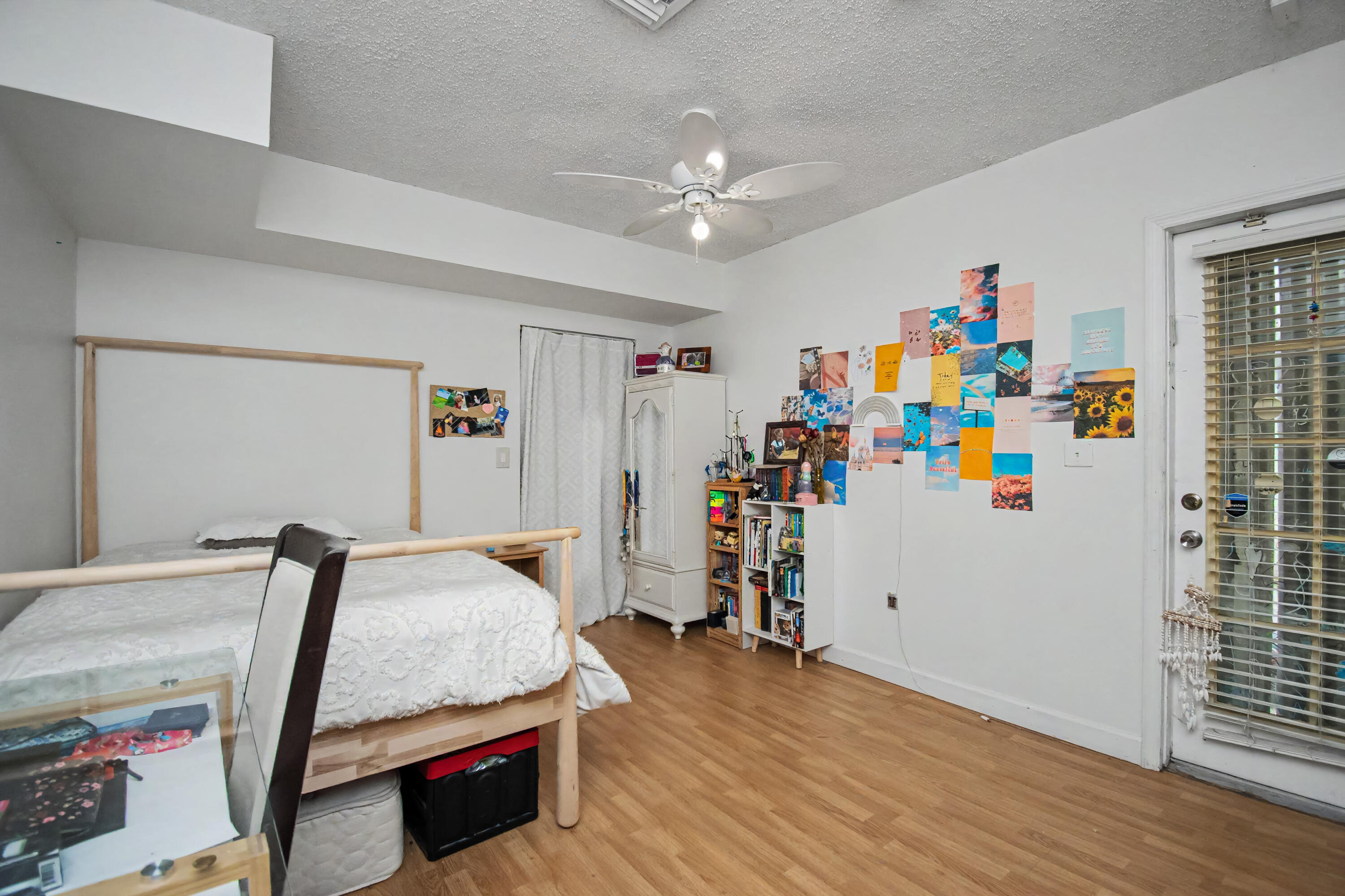 THORNHILL GREEN - Residential Lease