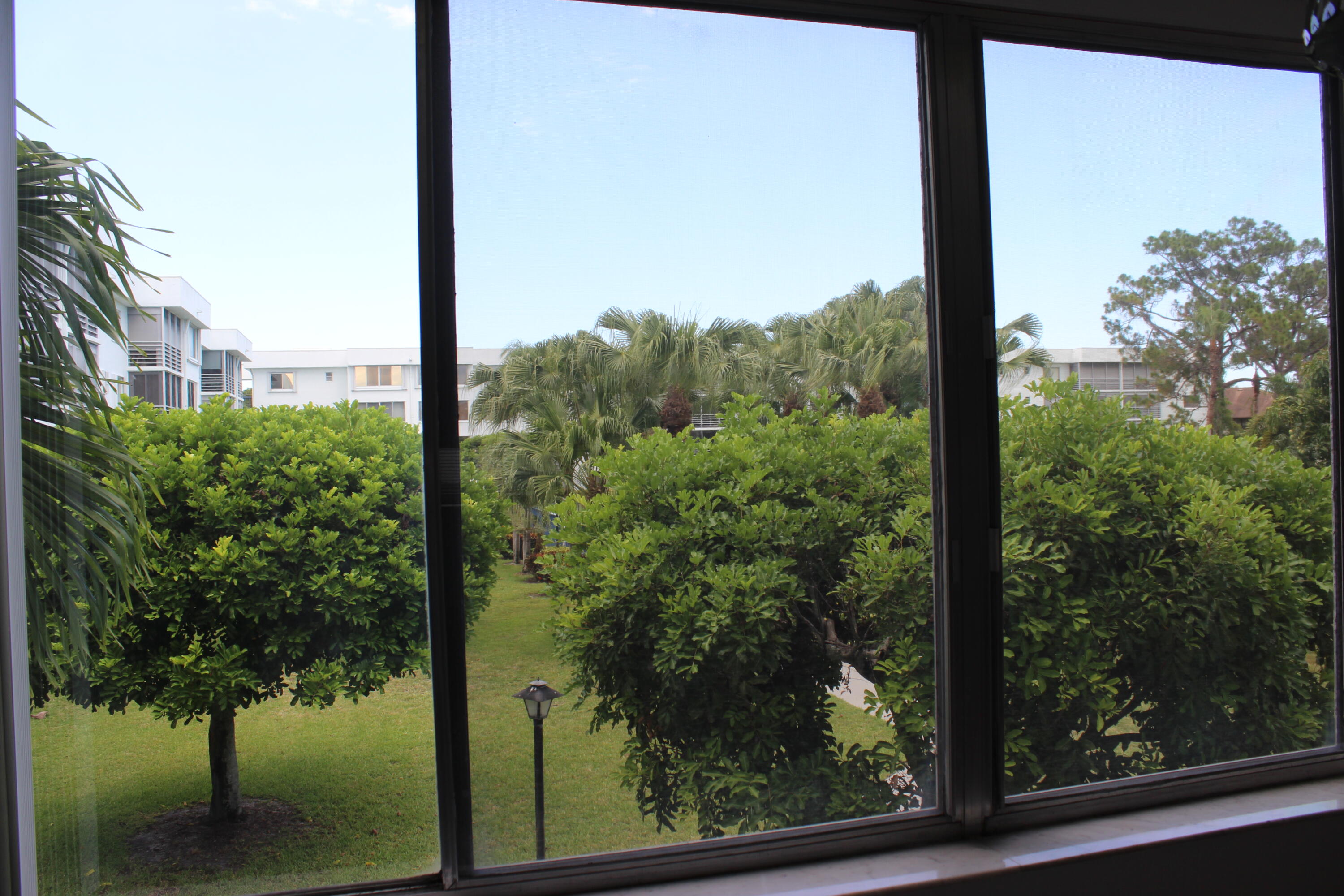 HAMLET AT POINCIANA CONDO - Residential