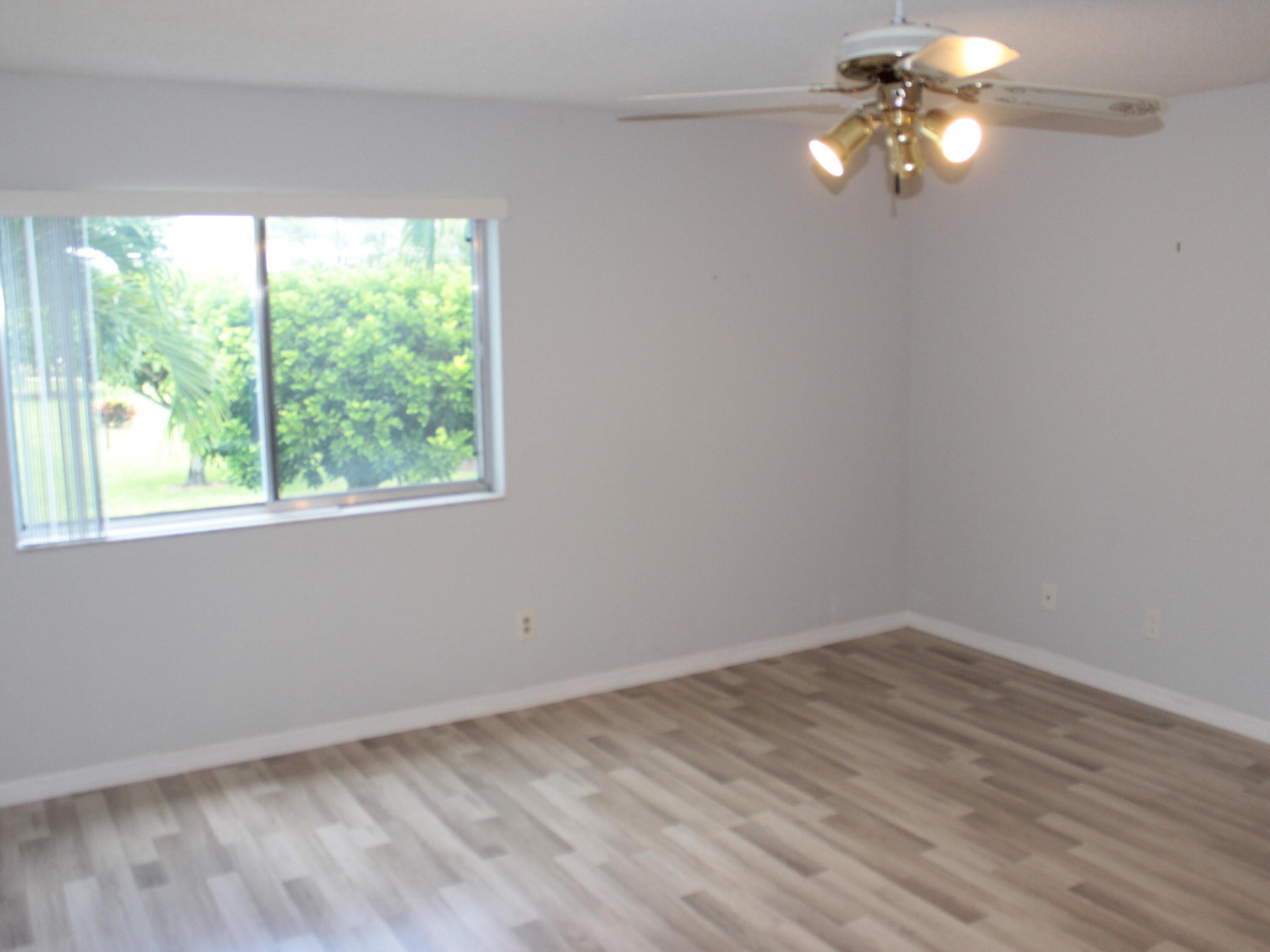 HAMLET AT POINCIANA CONDO - Residential