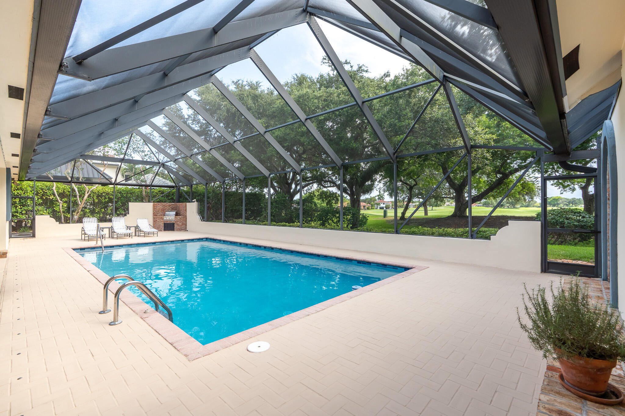 EAGLE TRACE - Residential