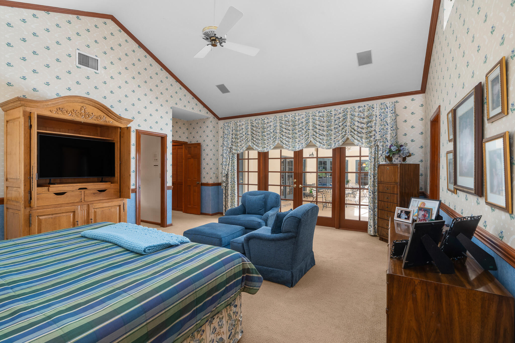 EAGLE TRACE - Residential
