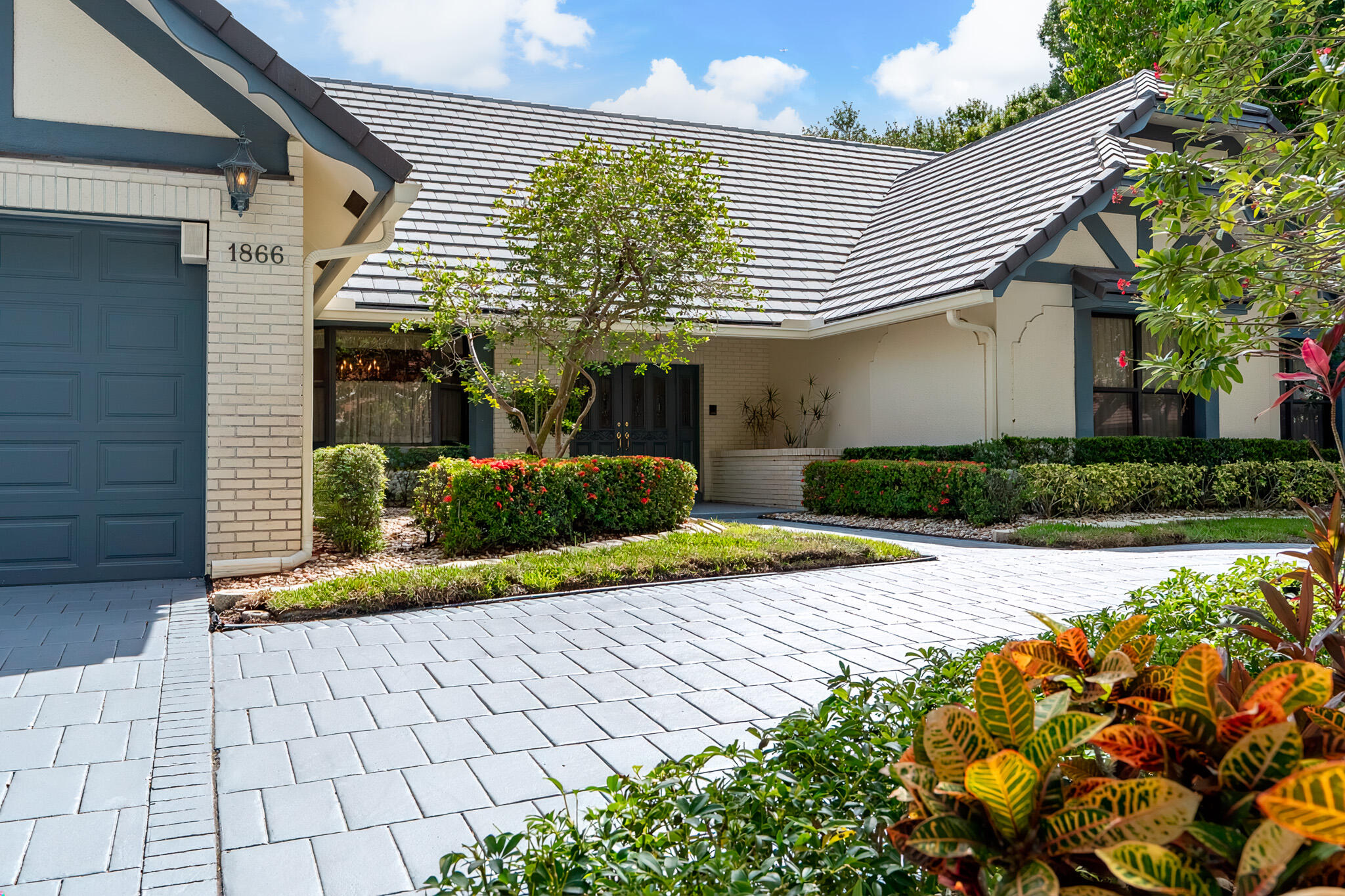 EAGLE TRACE - Residential