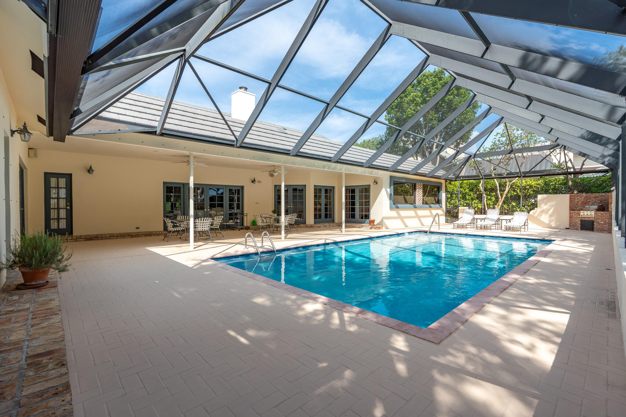 EAGLE TRACE - Residential