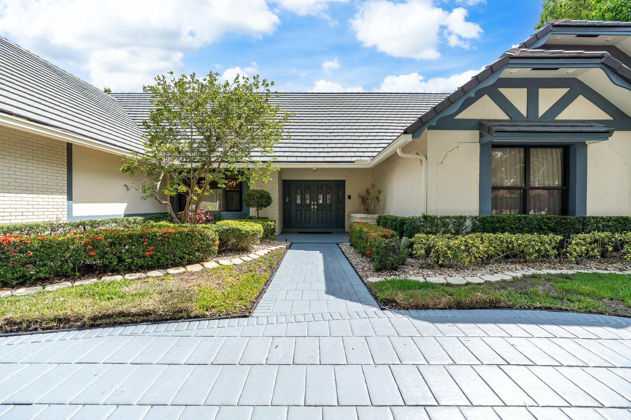 EAGLE TRACE - Residential
