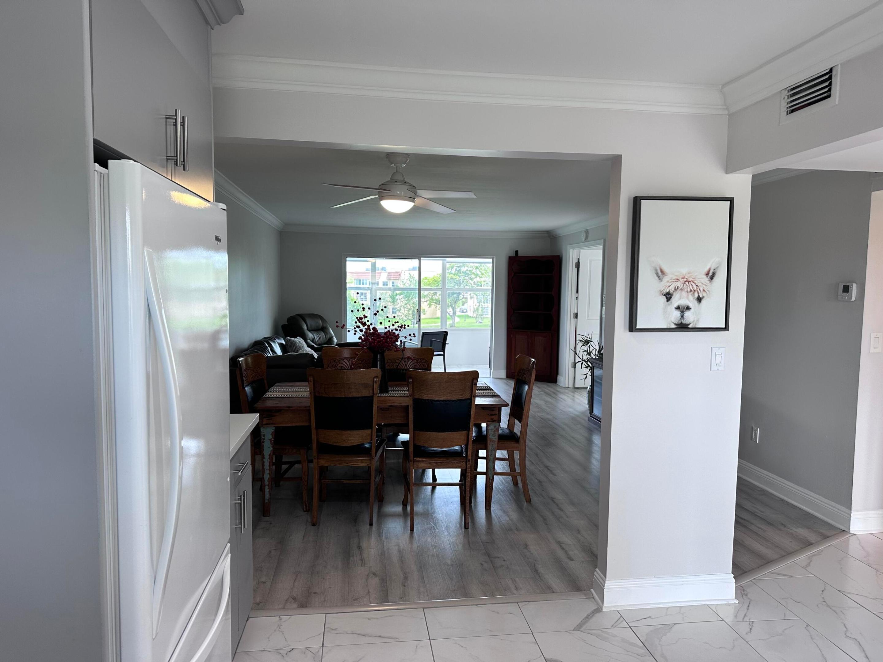 Sunrise Lakes Building 93 - Residential