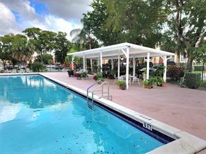 OAKBROOK III CONDO - Residential