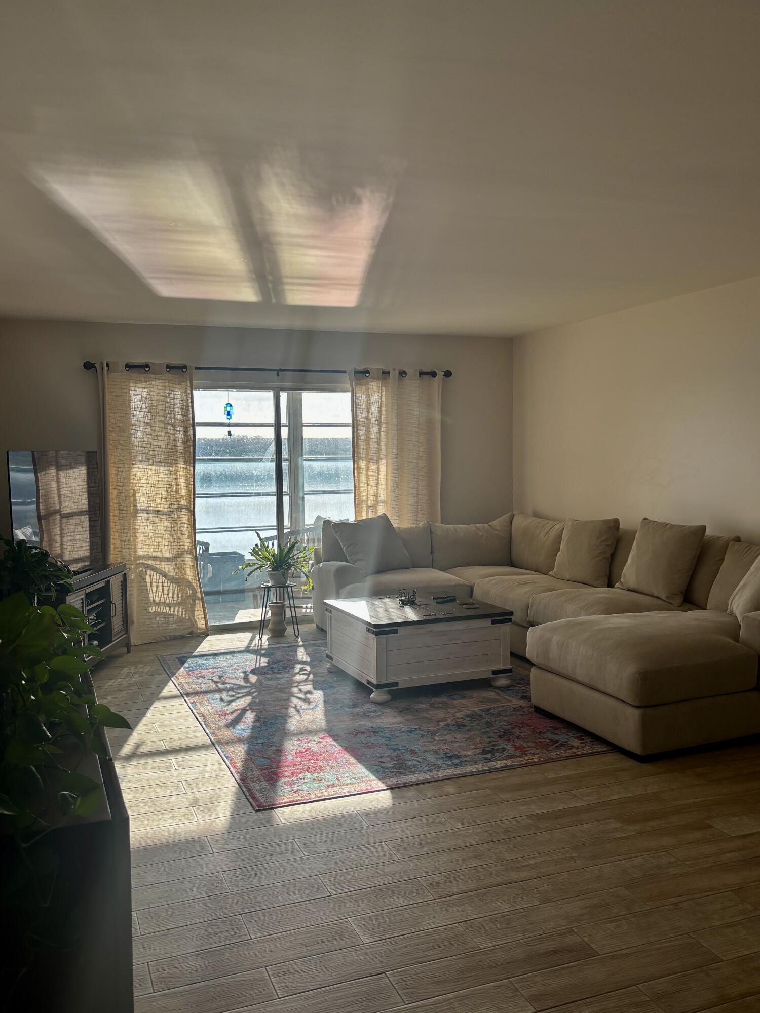 IVANHOE WEST AT CENTURY VILLAGE - Residential