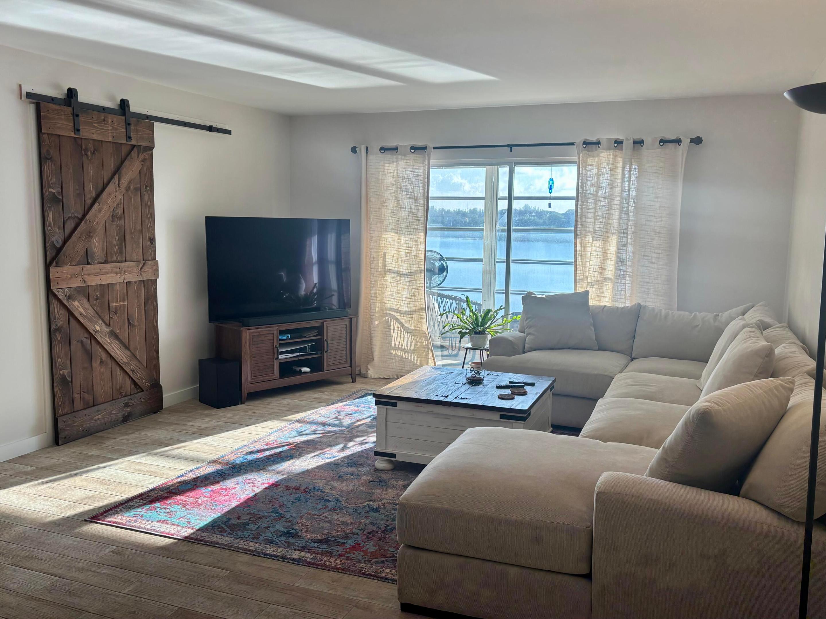 IVANHOE WEST AT CENTURY VILLAGE - Residential