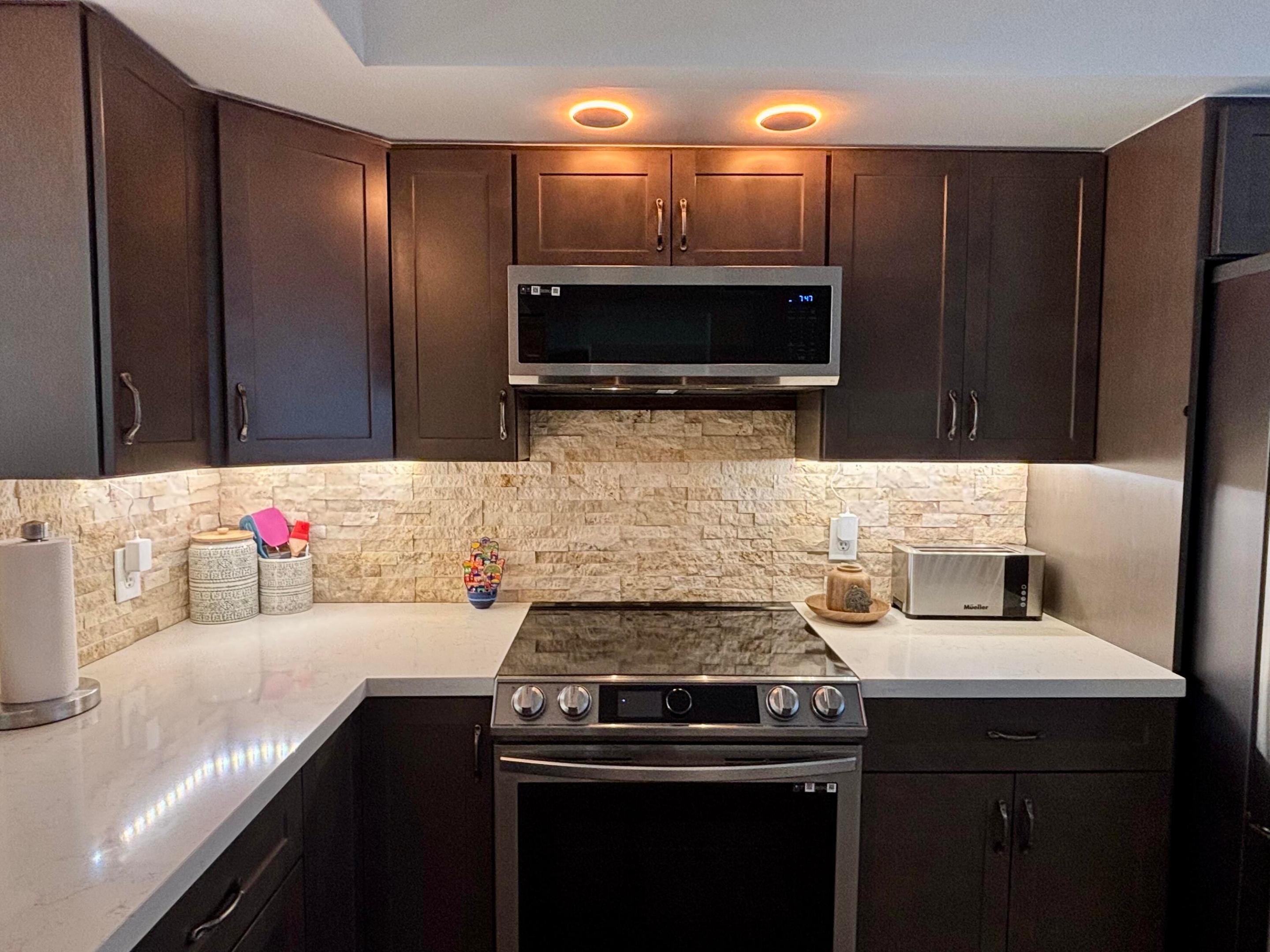 IVANHOE WEST AT CENTURY VILLAGE - Residential