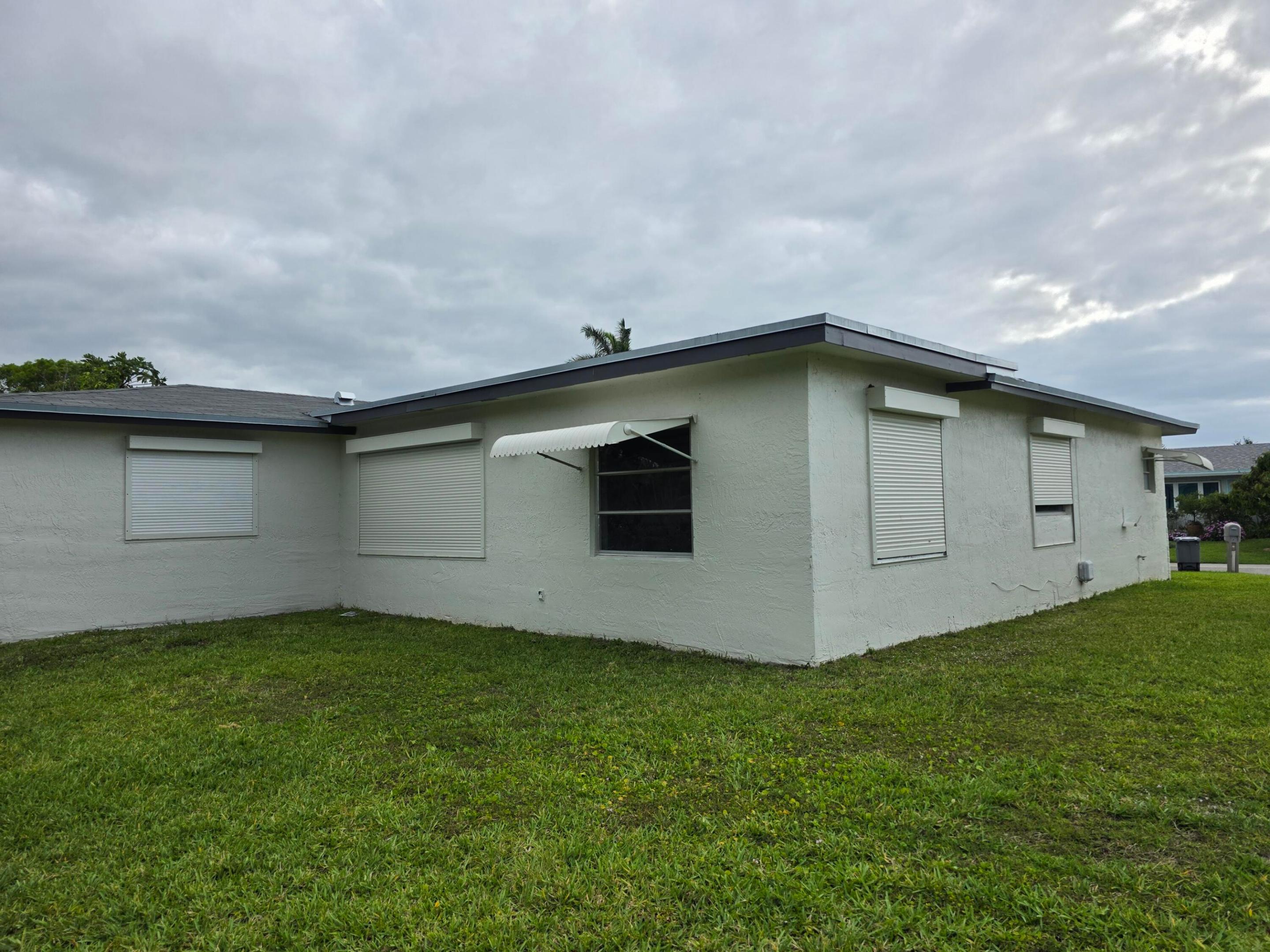 DELRAY VILLAS 1 - Residential Lease