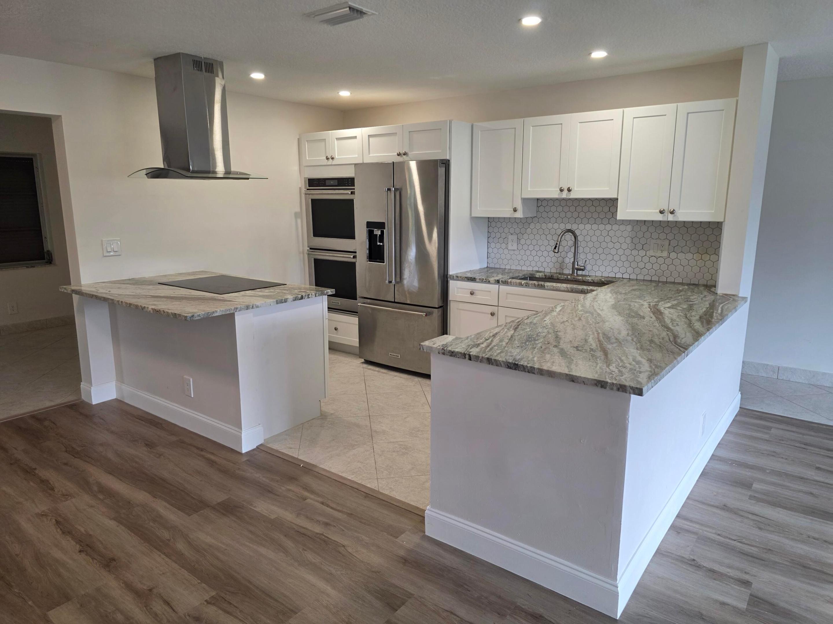 DELRAY VILLAS 1 - Residential Lease