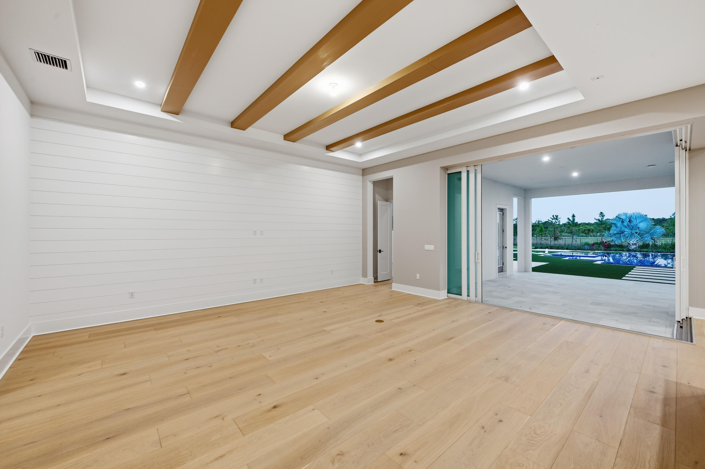 BRIDGEWATER PRESERVE - Residential