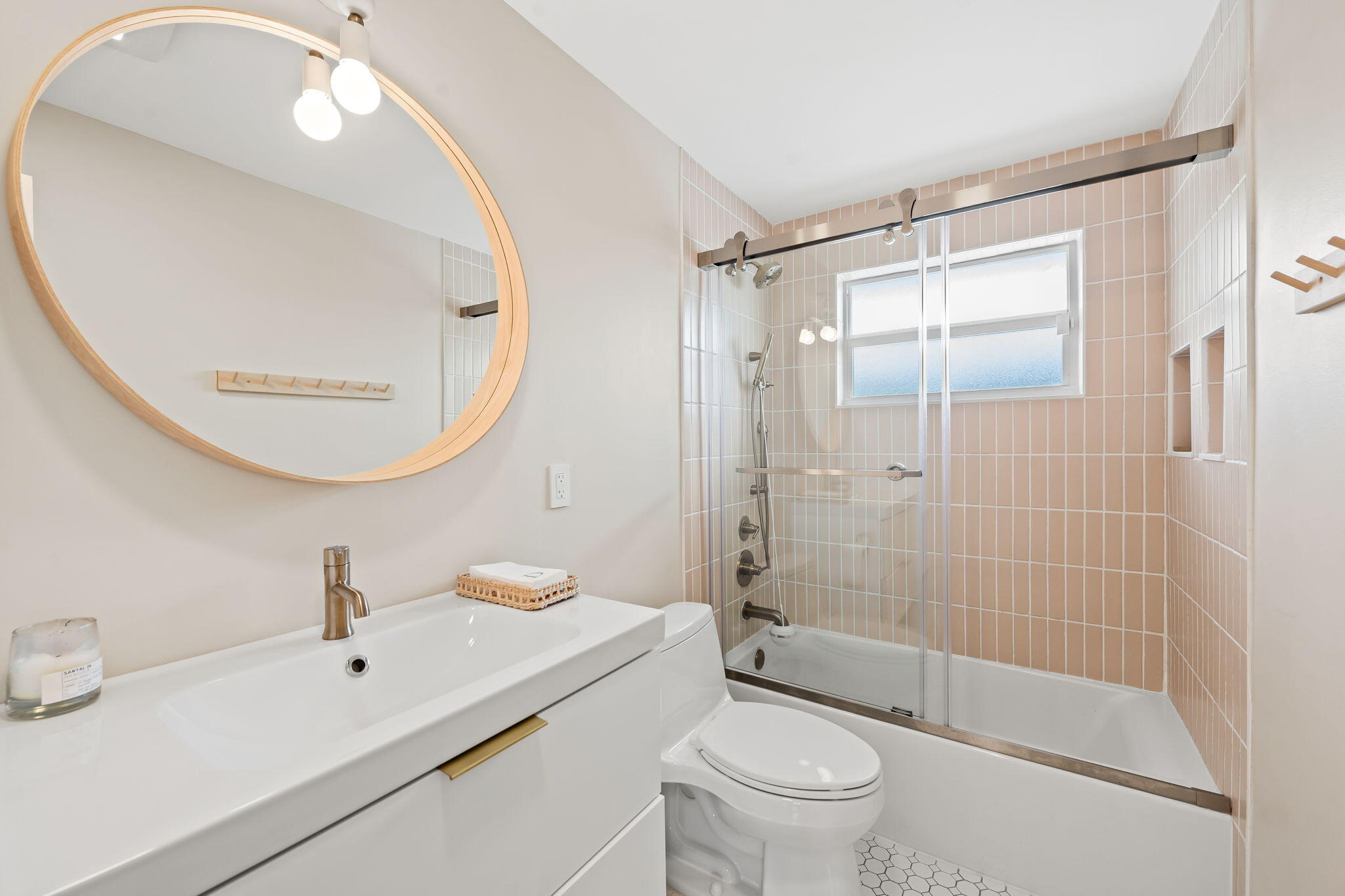 BERMUDA-RIVIERA SUB OF GALT - Residential