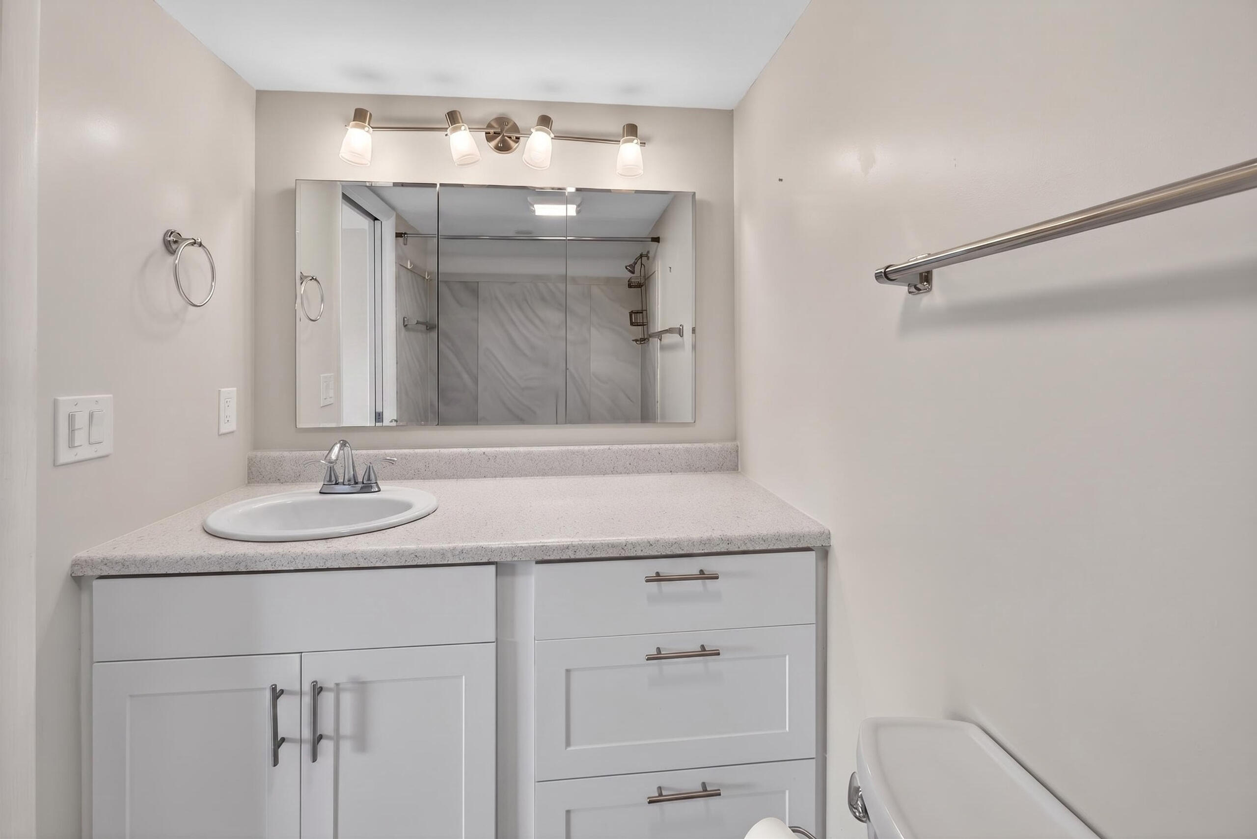 SABAL PINE CONDO - Residential