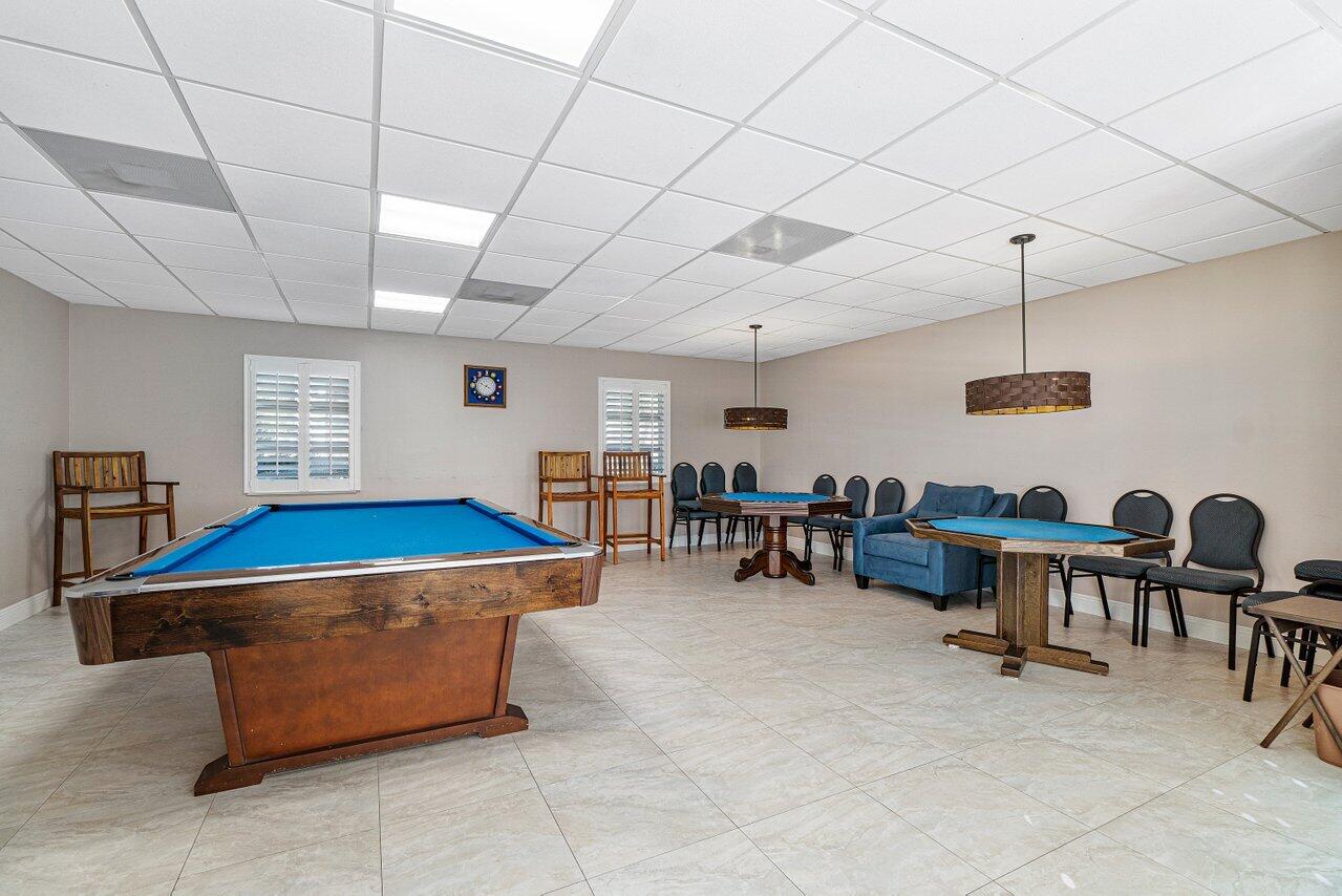 SABAL PINE CONDO - Residential