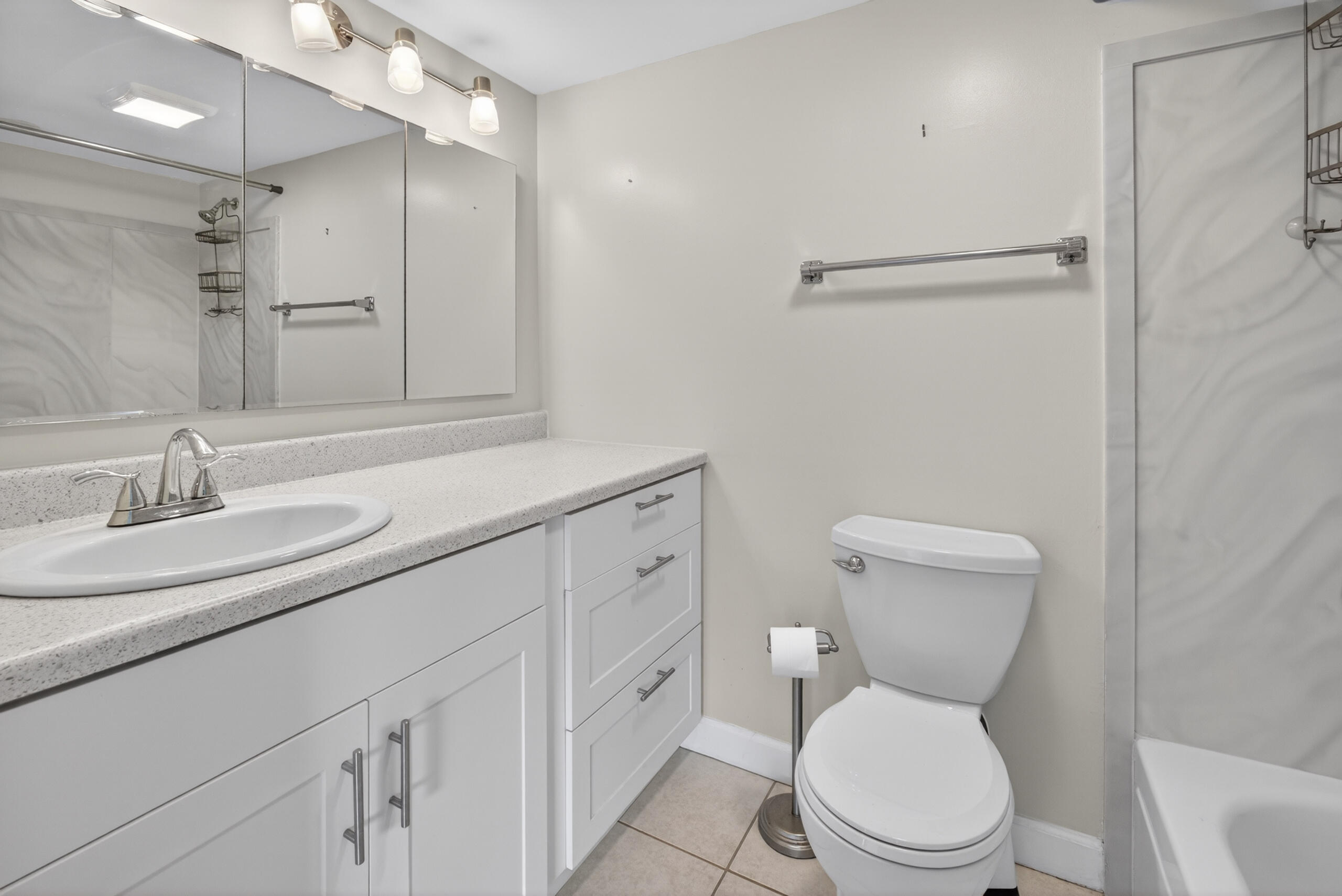 SABAL PINE CONDO - Residential