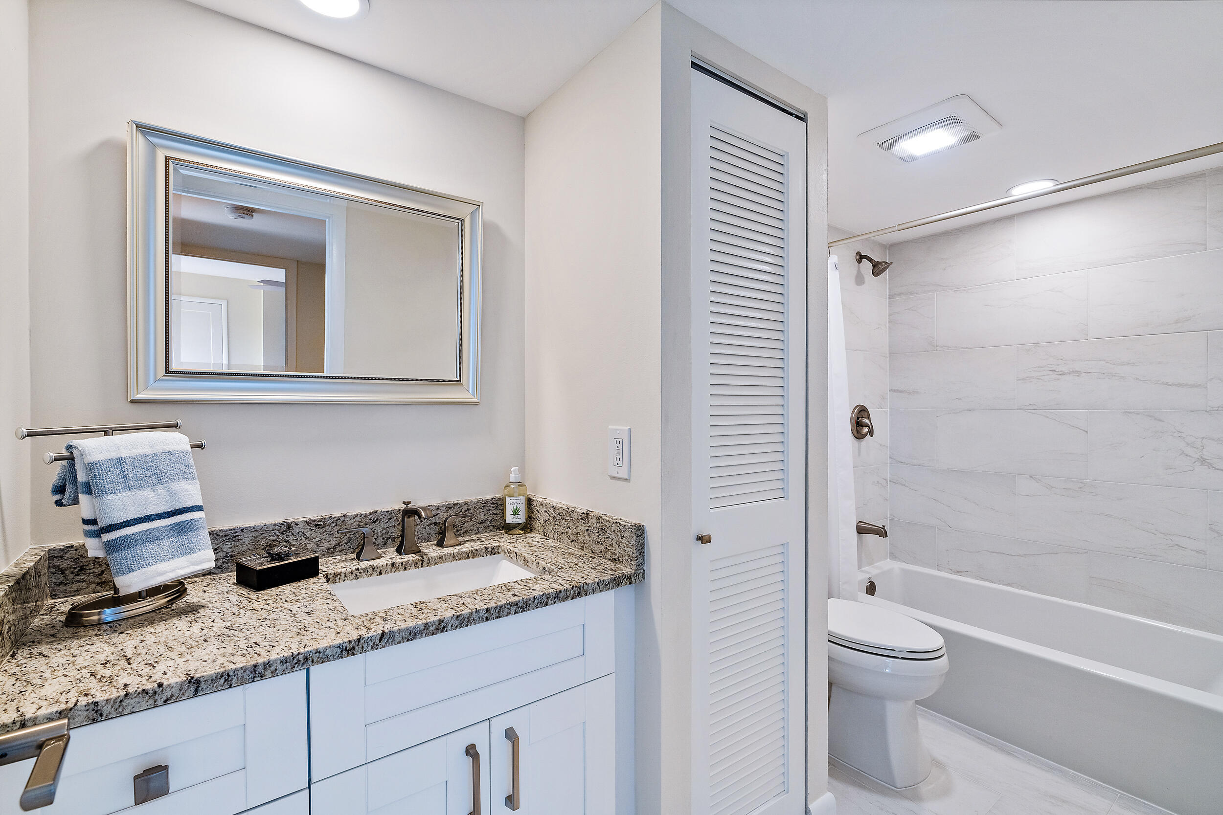 LAKES AT THE BLUFFS - Residential Lease