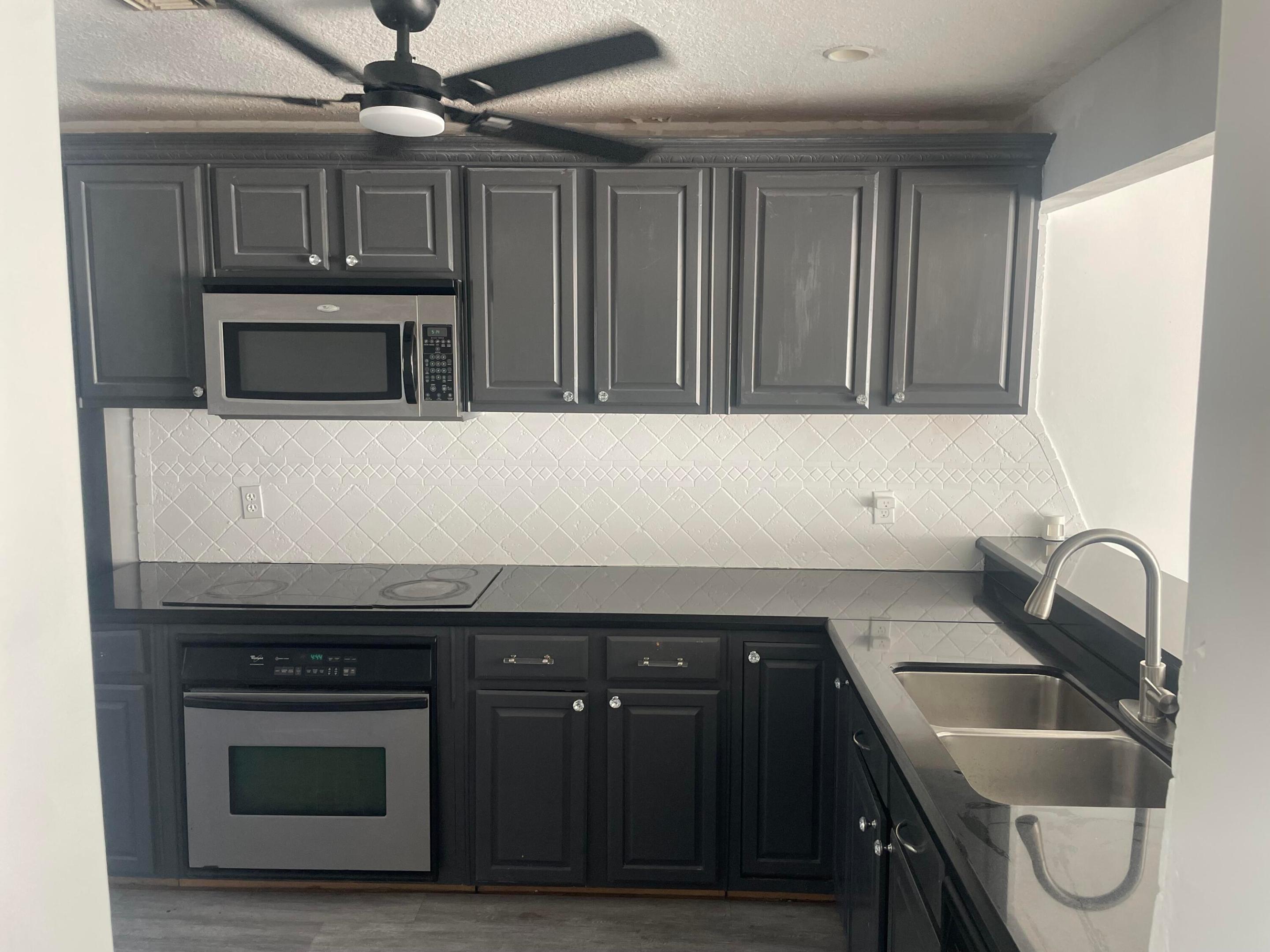 CRYSTAL VIEW TOWNHOMES - Residential
