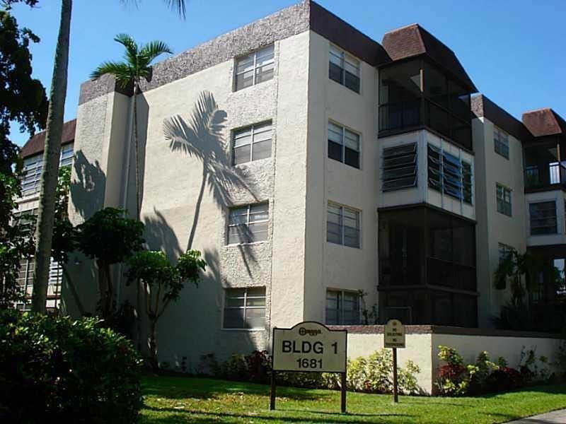 GREAT SPACIOUS TWO-BEDROOM TWO-BATH 4TH FLOOR UNIT AT OMEGA. THIS BUILDING HAS LARGER UNITS. SPLIT BEDROOM FLOOR PLAN. TILE FLOORS BATHROOMS HAVE BEEN UPDATED. BRAND NEW CENTRAL A/C UNIT. NEW DISHWASHER. THIS UNIT CAN BE PURCHASED WITH AS LITTLE AS 3% DOWN THROUGH A GREAT PROGRAM FOR FIRST-TIME HOME BUYERS... HOA INCLUDES WATER, TRASH, AND PEST CONTROL. THE 50-YEAR CERTIFICATION HAS BEEN COMPLETED, AND NO SPECIAL ASSESSMENTS. GREAT LOCATION IN PLANTATION, CENTRAL TO EVERYTHING