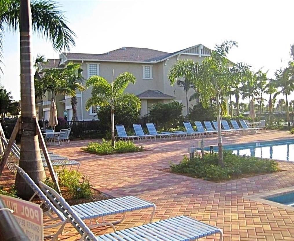 CITYSIDE CONDO - Residential Lease