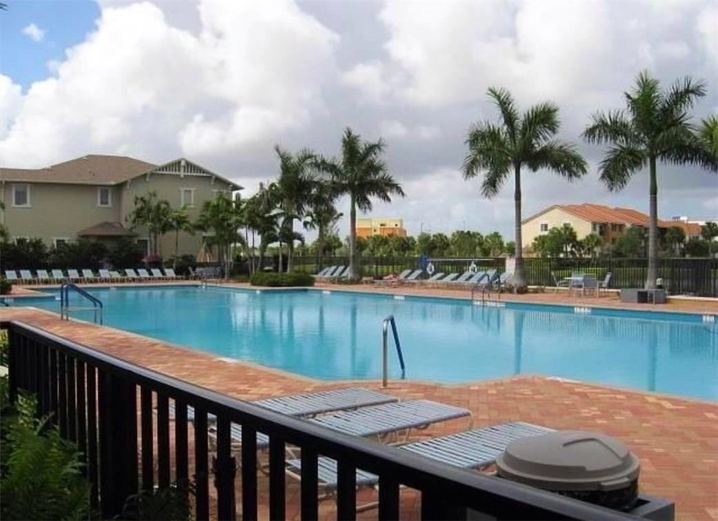 CITYSIDE CONDO - Residential Lease