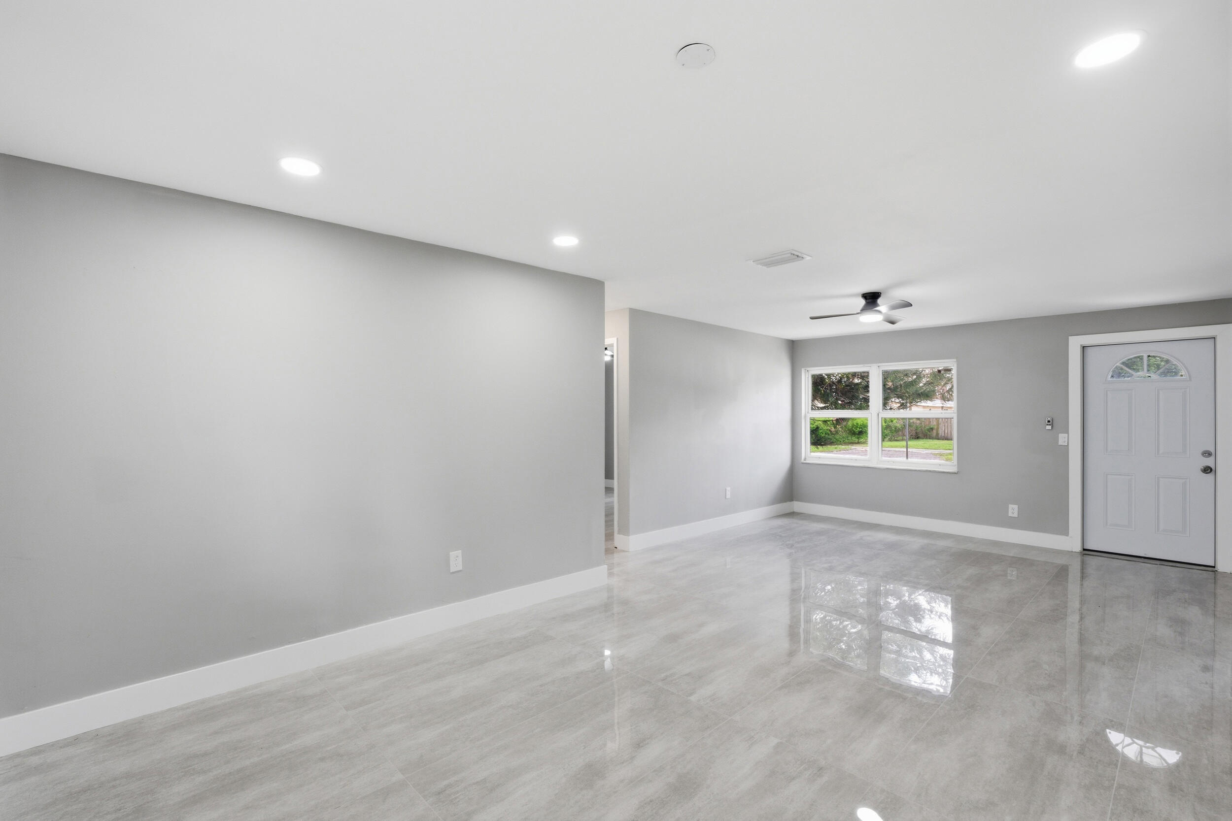 SHERATON PLAZA UNIT 4 REPLAT - Residential