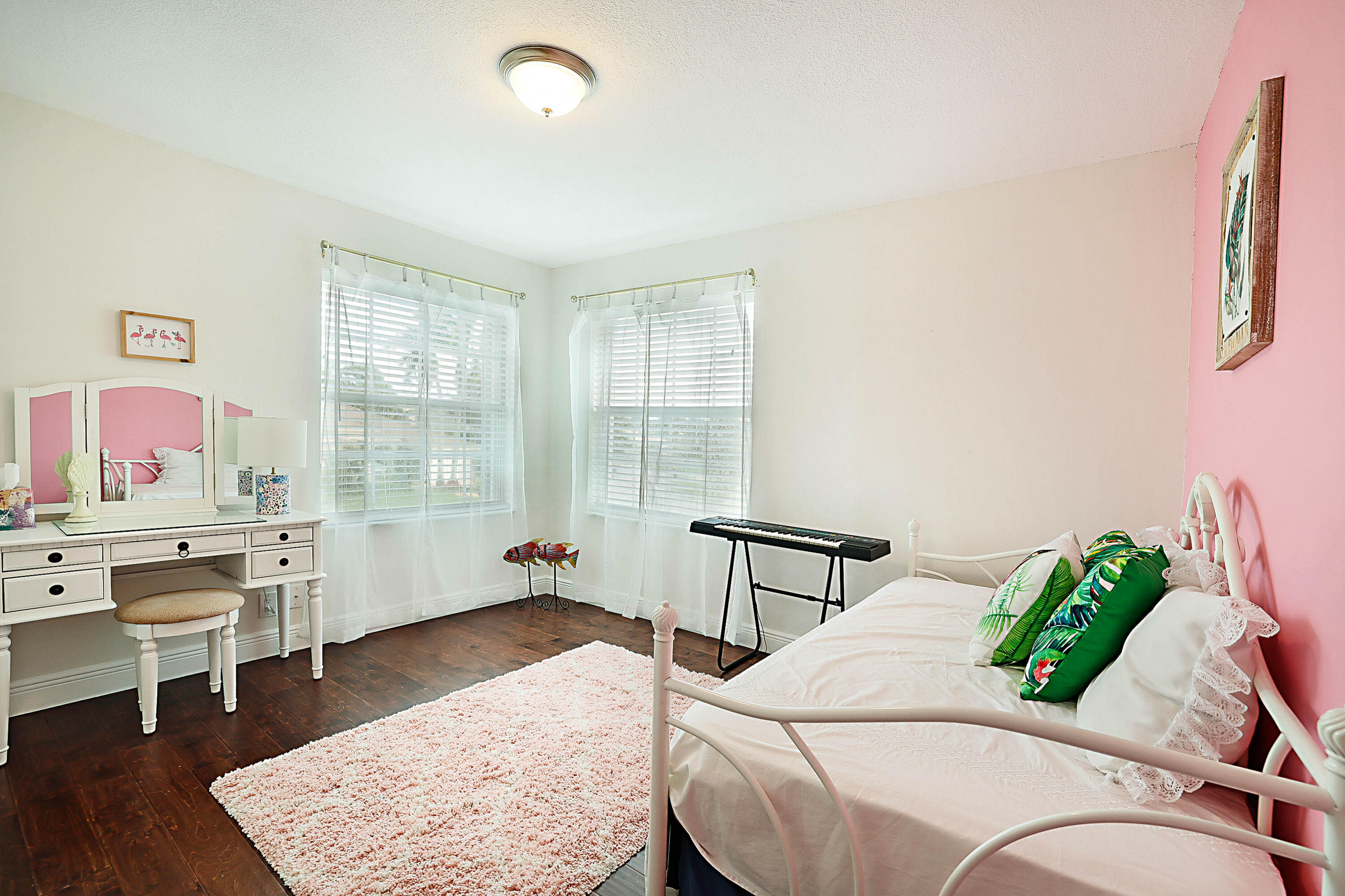 NORTH PASSAGE - Residential