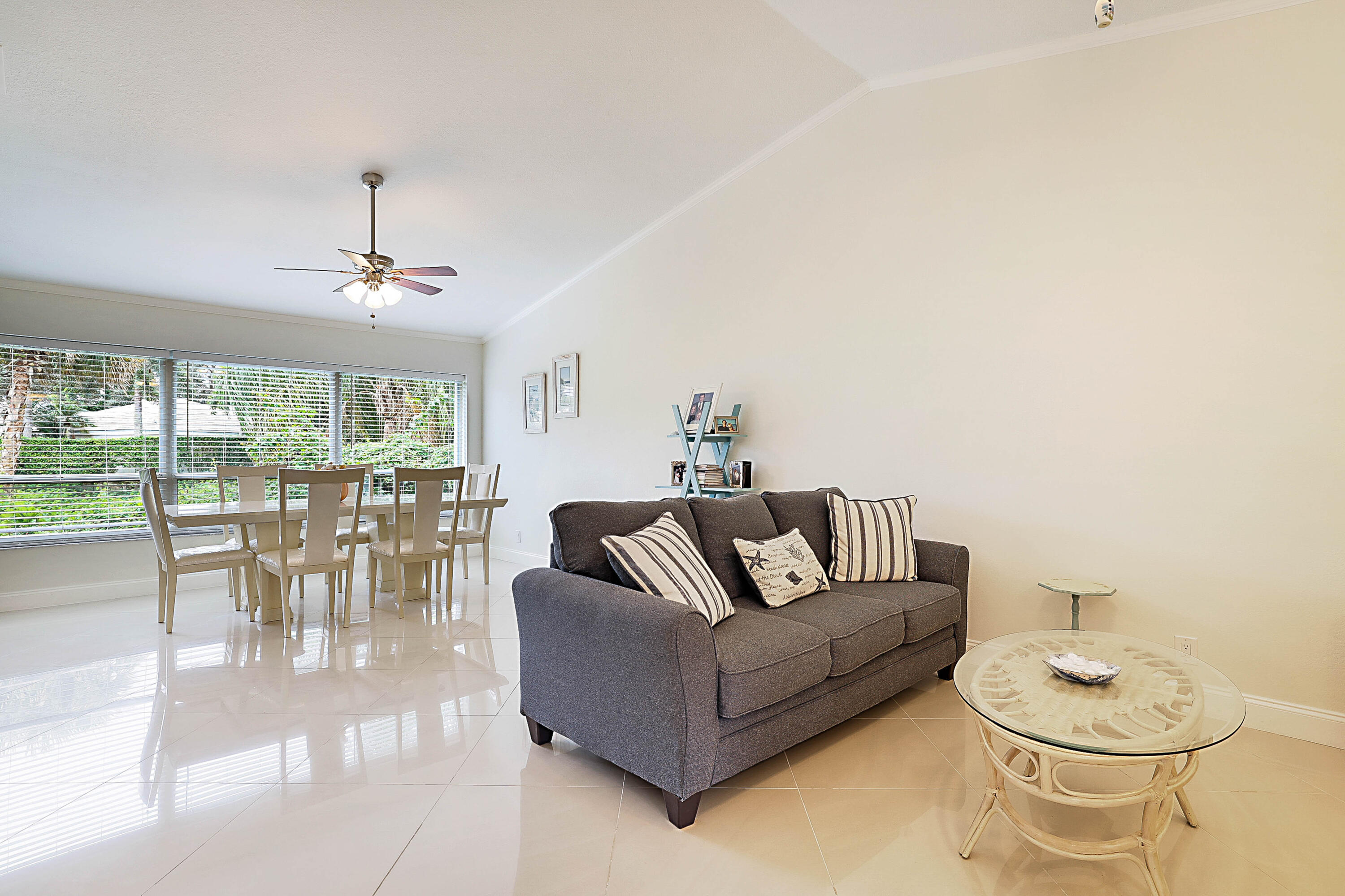 NORTH PASSAGE - Residential