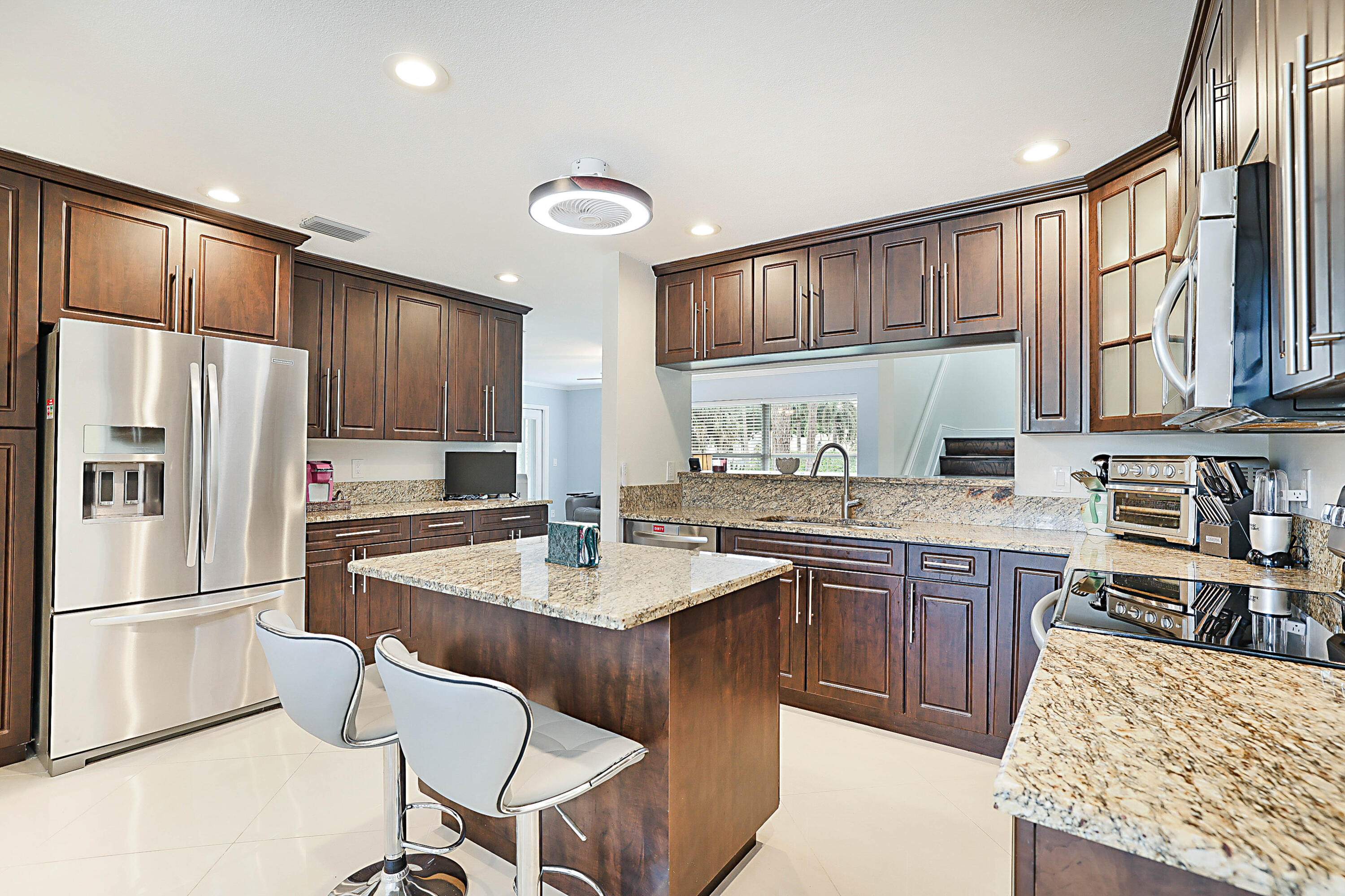 NORTH PASSAGE - Residential