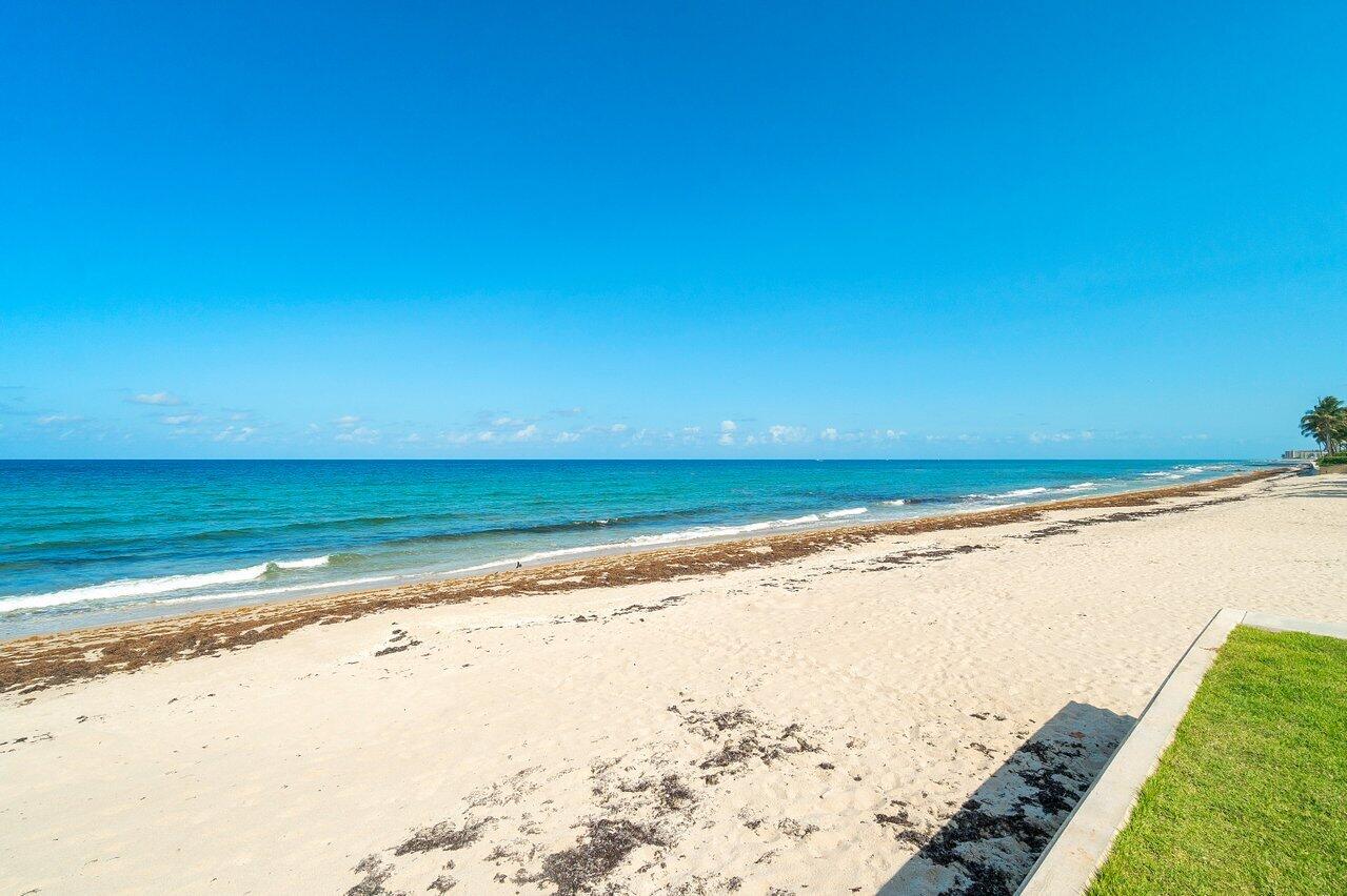 Flexible Short Term Furnished Seasonal Rental: Weekly Rate: $10,000 / Week. Shorter and longer terms are available as well. Unrivaled private beach access, just three houses from the ocean at this rarely available North-end home, featuring 3 bedrooms and 3.5 bathrooms. All Palm Beach has to offer right at your fingertips, proximity to The Beach Club, PBCC, town and the lake trail. Tenant pays 13% bed tax.