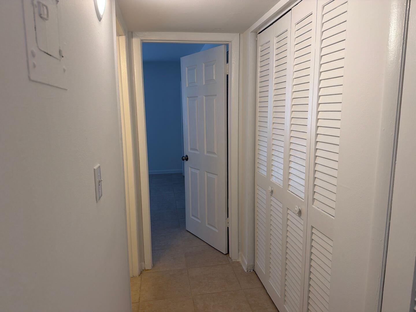 PALM BEACH LAKES SOUTH - Residential Lease
