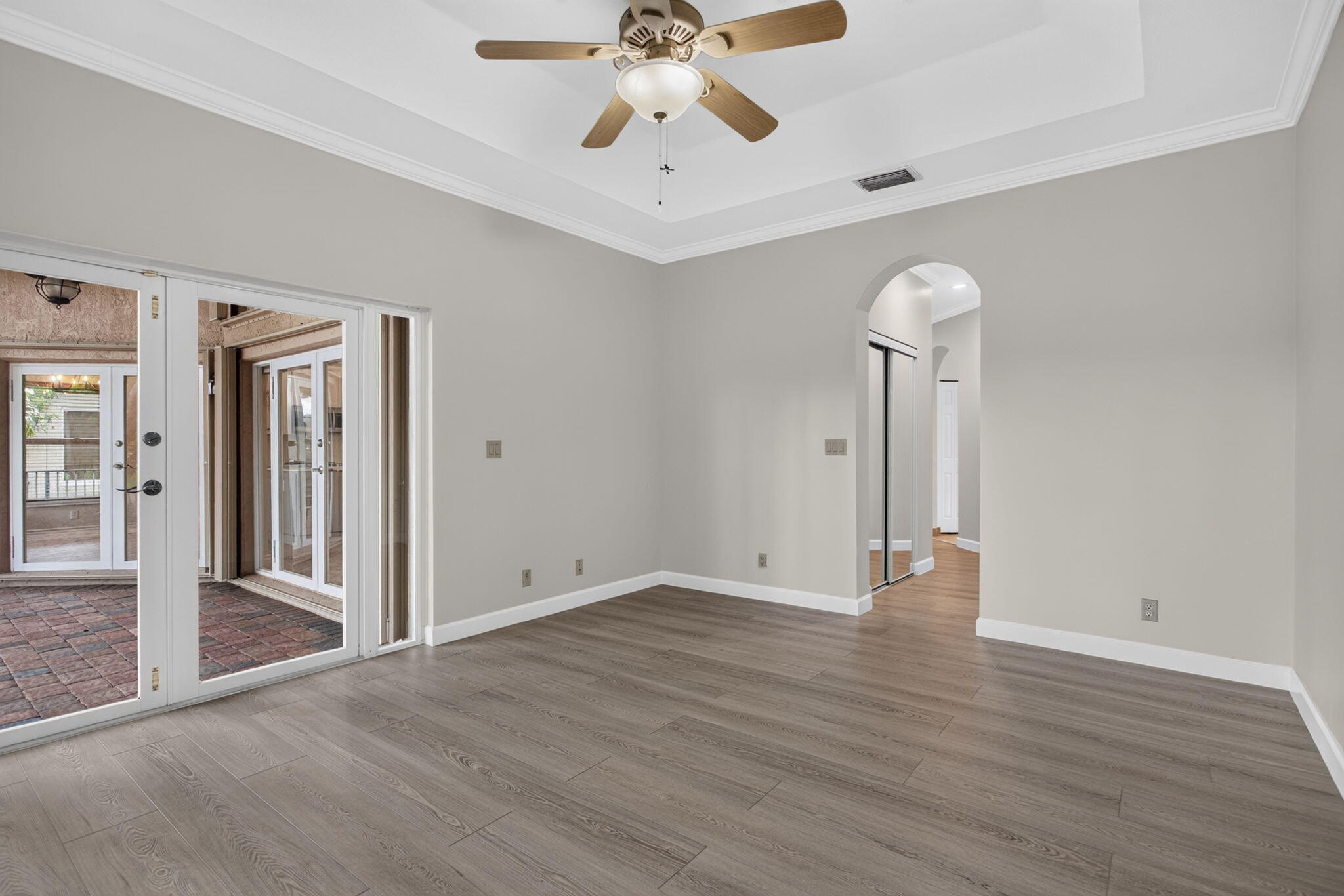 PARKLAND ISLES - Residential