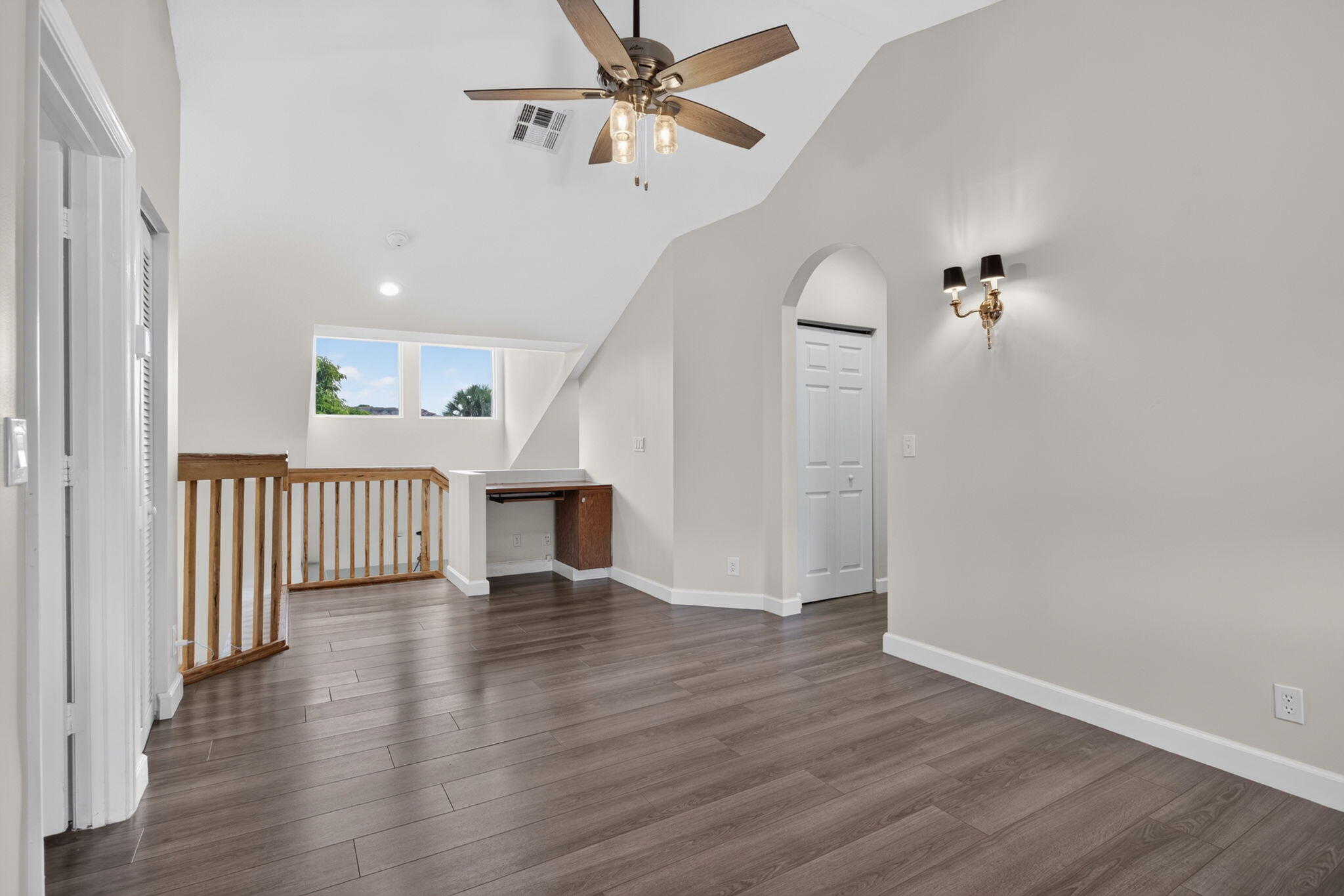 PARKLAND ISLES - Residential