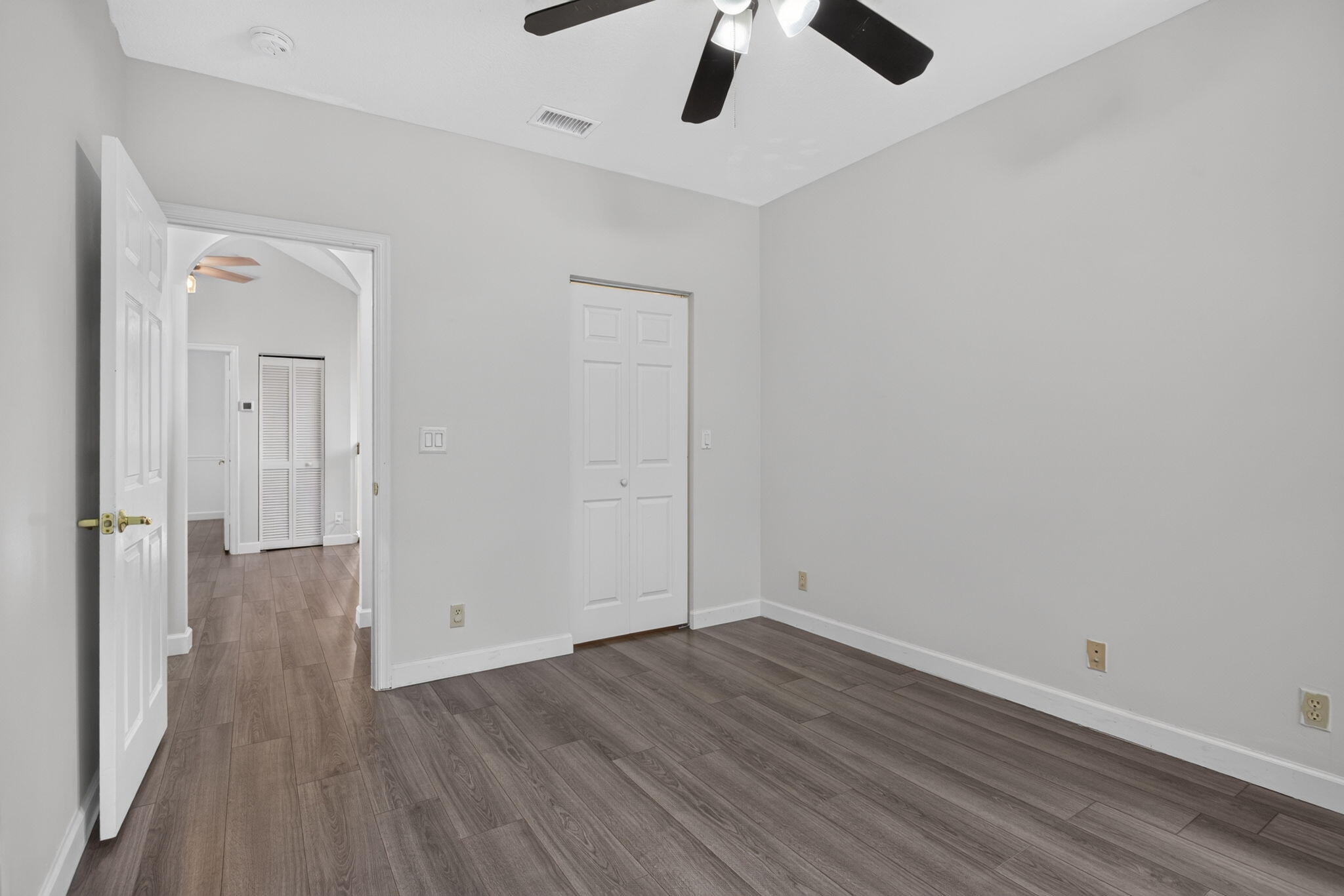 PARKLAND ISLES - Residential