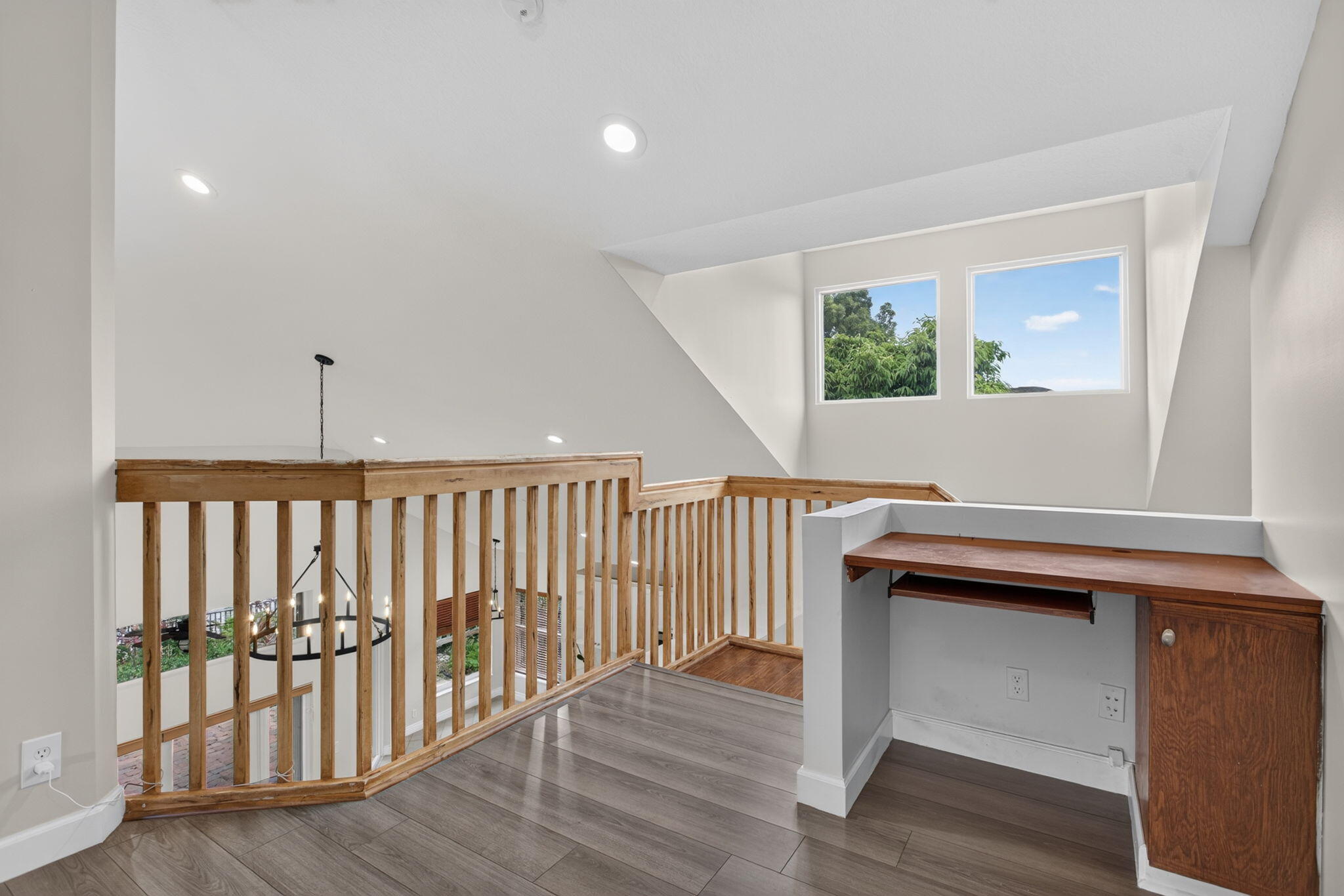 PARKLAND ISLES - Residential
