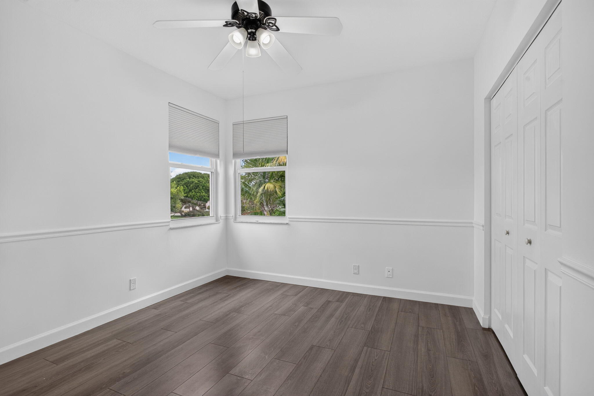 PARKLAND ISLES - Residential