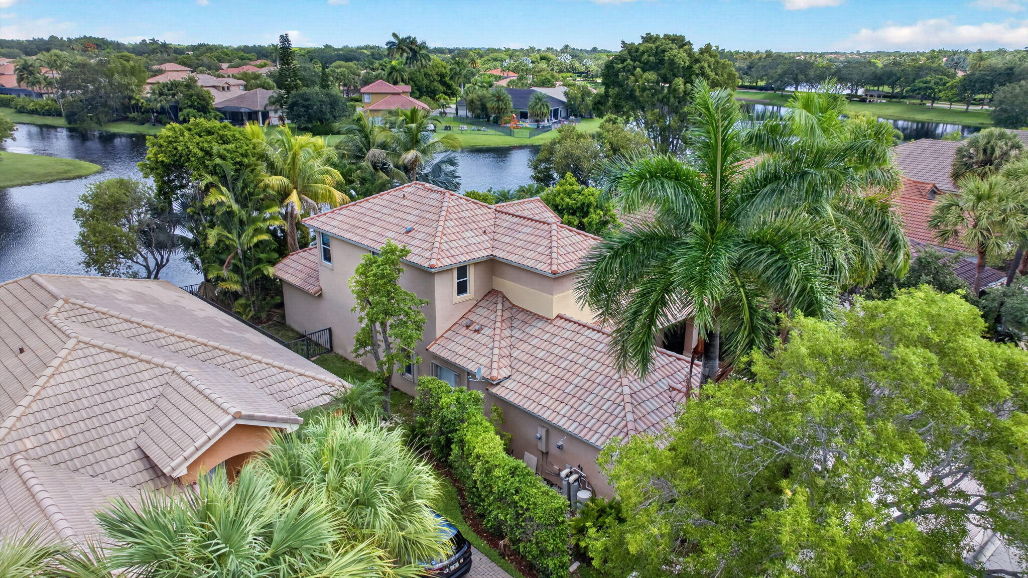 PARKLAND ISLES - Residential