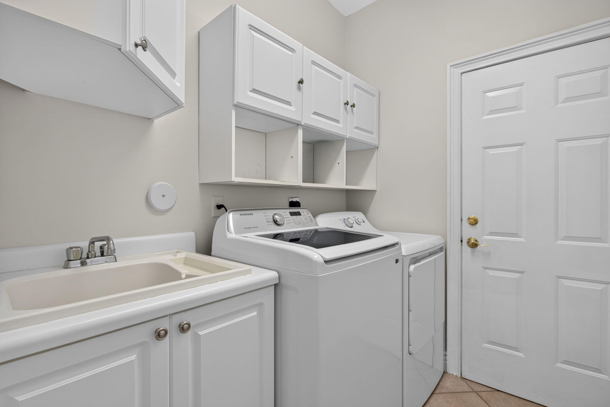PARKLAND ISLES - Residential