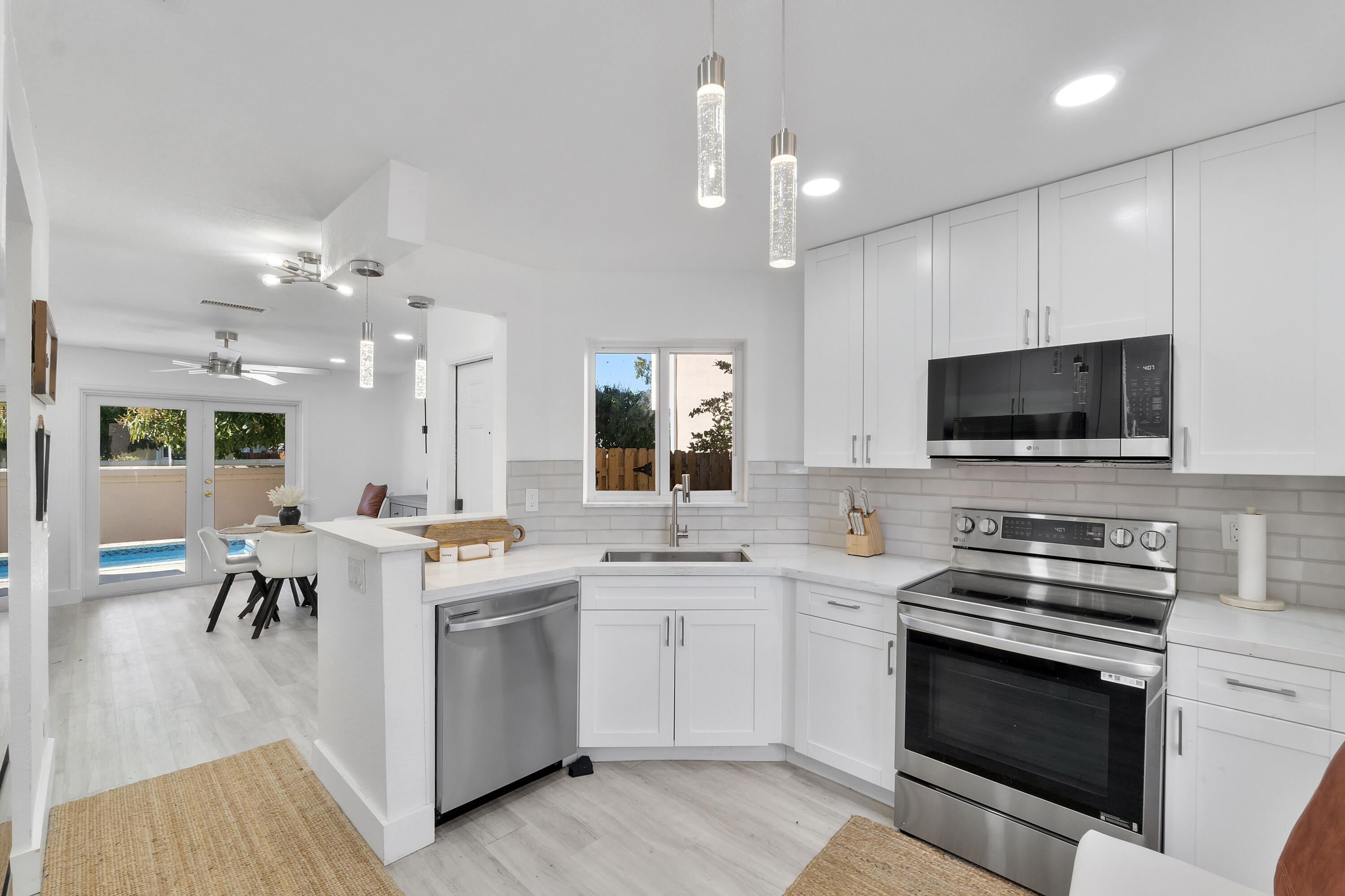 CORAL BAY REPLAT SECTION ONE - Residential
